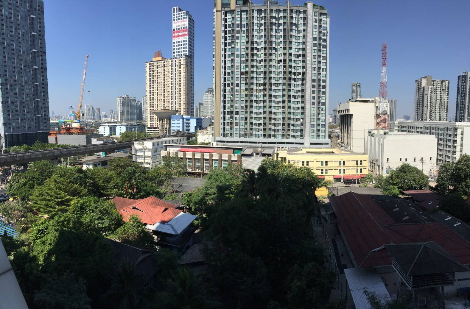 ** ถูกที่สุดในโครงการ! ** Ideo Verve ขายเพียง 4,280,000บาท รวมค่าใช้จ่ายทุกอย่าง ณ วันโอน ใกล้ BTS อ่อนนุช 1 ห้องนอน ขนาด 36ตรม. ชั้น 8 ทิศเหนือ เฟอร์นิเจอร์ครบพร้อมเข้าอยู่ (P-00331)