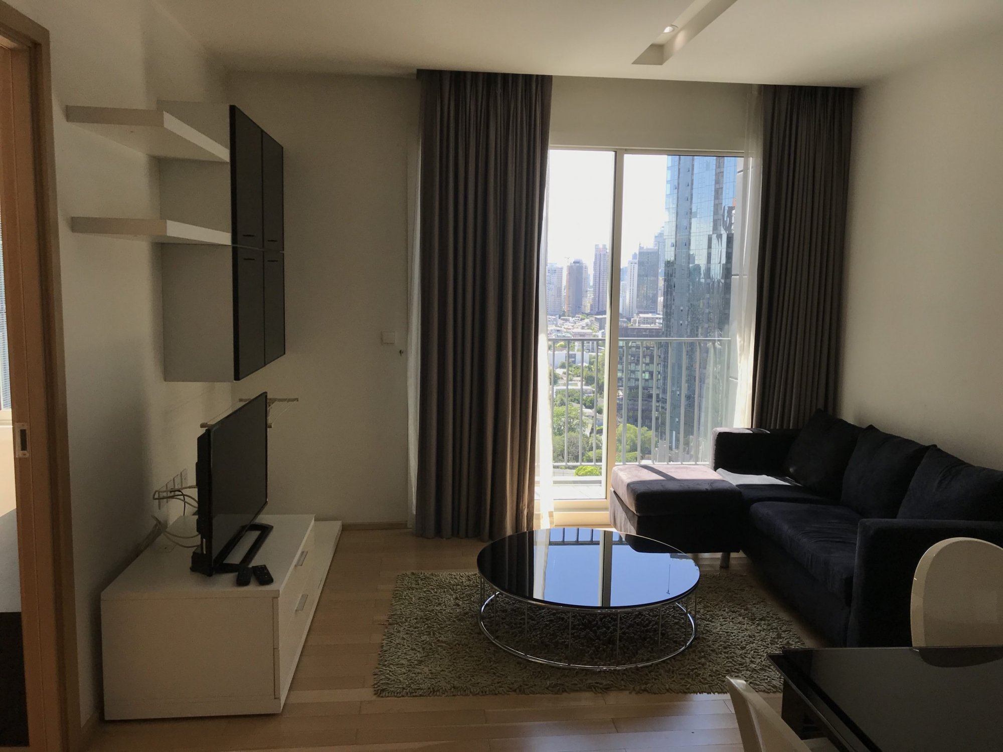 ปล่อยเช่า! Siri at Sukhumvit ในราคาเพียง 35,000บาท/เดือน 1 ห้องนอน 1 ห้องน้ำ 52ตรม. ห้องใหญ่อยู่สบาย ใกล้ BTS ทองหล่อ เฟอร์นิเจอร์ครบพร้อมเข้าอยู่ PROP000150