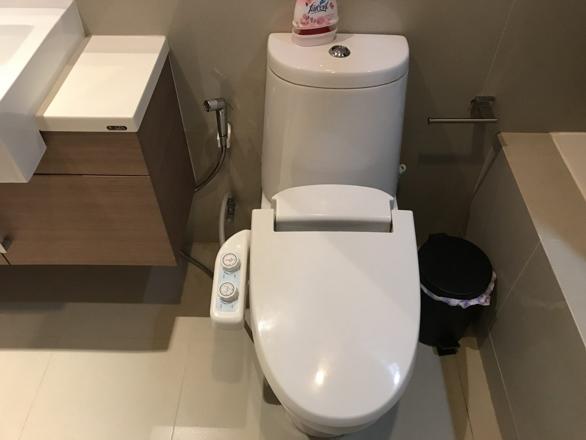 ถูกมาก ให้เช่า! Noble Refine 1 ห้องนอน 51 ตรม. ใกล้ BTS พร้อมพงษ์ เพียง 32,000บาท/เดือน เฟอร์นิเจอร์ครบพร้อมเข้าอยู่ (PROP000156)