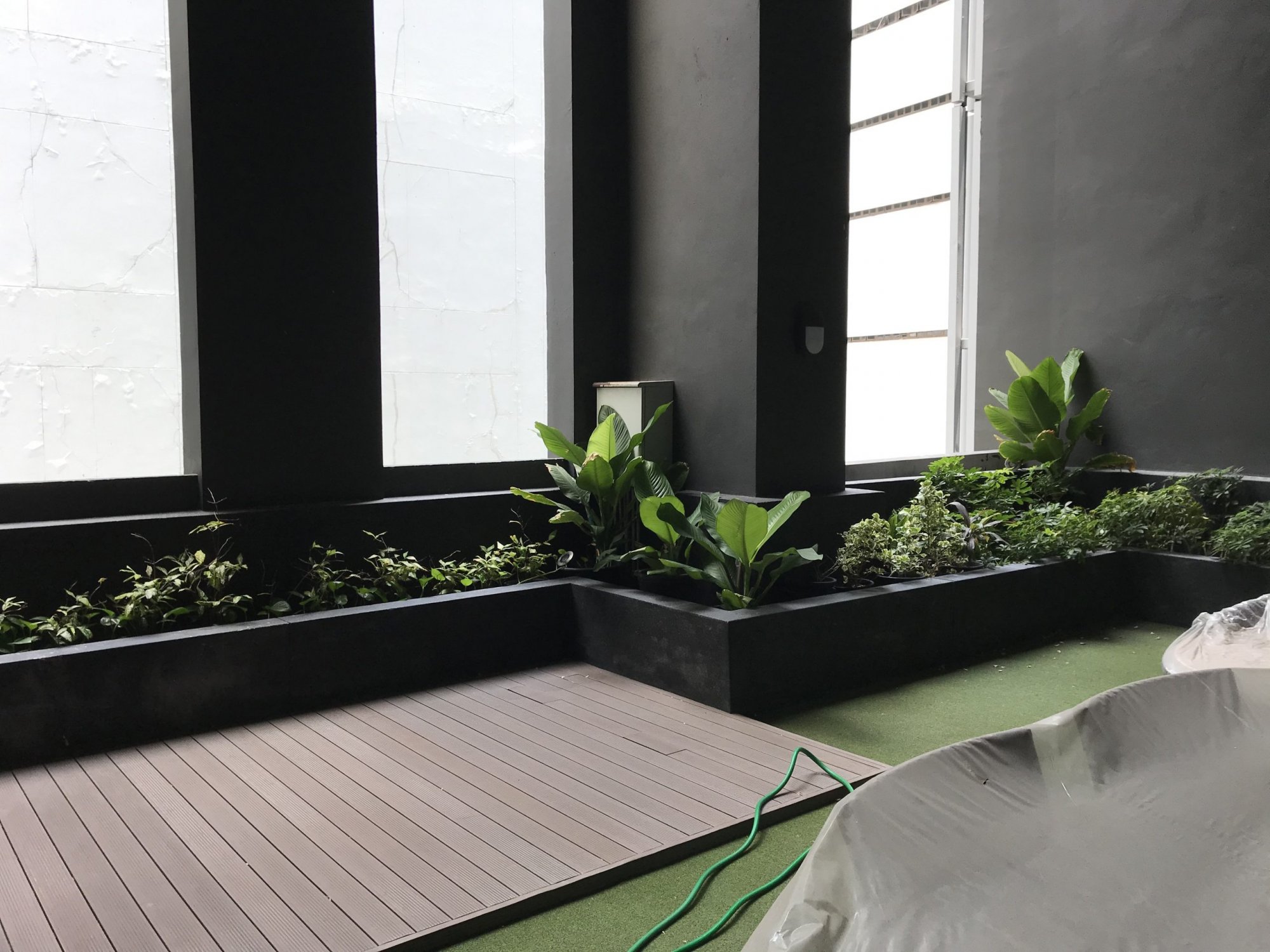 สุดคุ้มให้เช่า! The Capital Ekamai - Thonglor 3 ห้องนอน มี backyard 170 ตรม. เพียง 85,000 บาท/เดือน (ต่อรองราคาได้) เฟอร์นิเจอร์ครบพร้อมเข้าอยู่ (PROP000164)