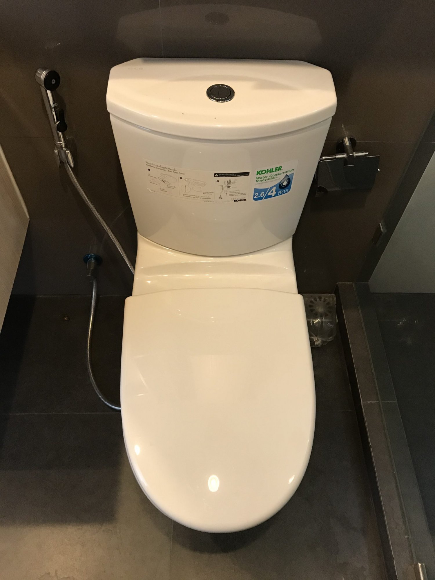 สุดคุ้มให้เช่า! The Capital Ekamai - Thonglor 3 ห้องนอน มี backyard 170 ตรม. เพียง 85,000 บาท/เดือน (ต่อรองราคาได้) เฟอร์นิเจอร์ครบพร้อมเข้าอยู่ (PROP000164)