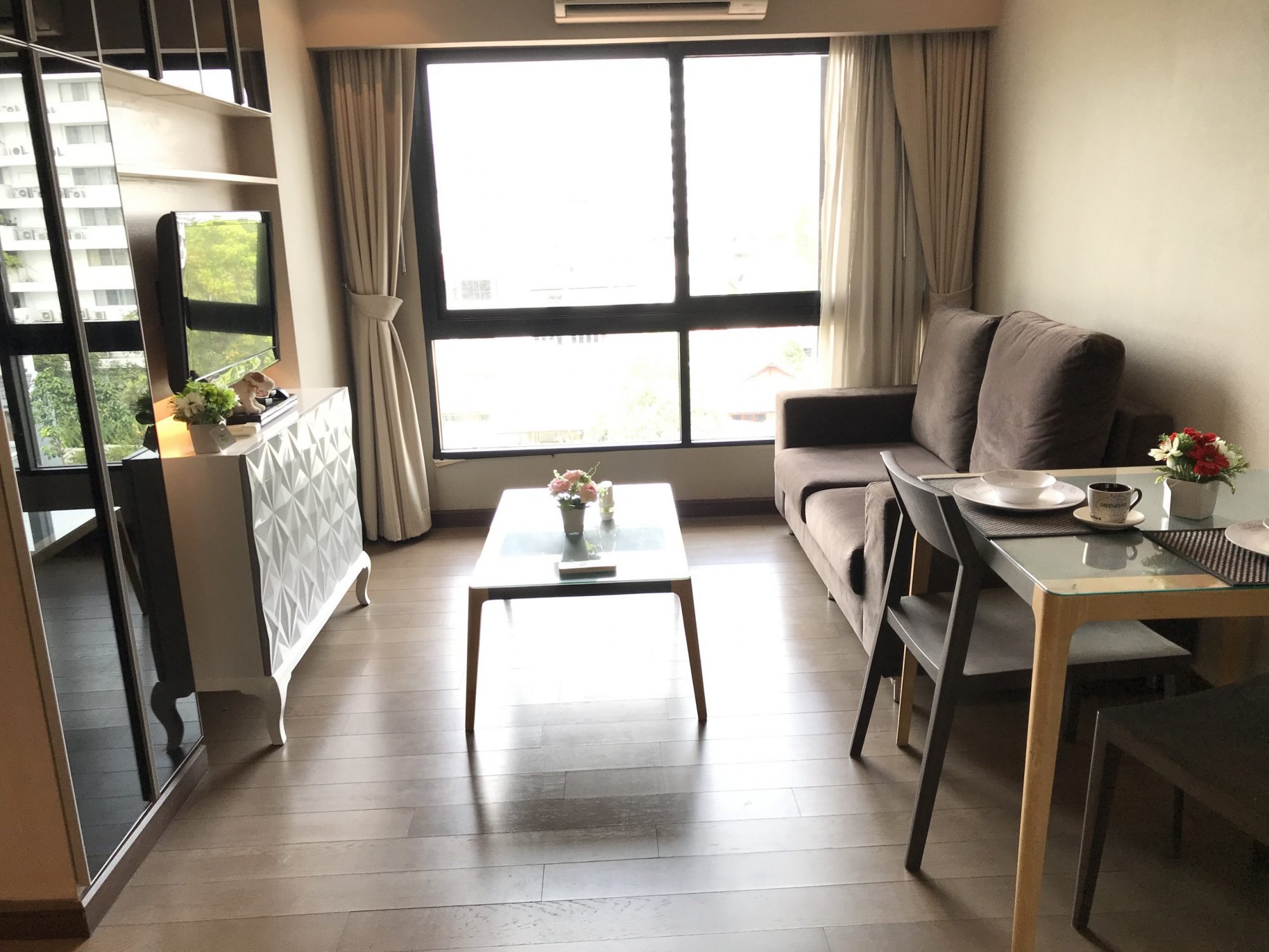 ปล่อยเช่า! Tidy Thonglor ในราคาเพียง 18,000บาท/เดือน 1 ห้องนอน 1 ห้องน้ำ 41ตรม. ห้องใหญ่อยู่สบาย ใกล้ BTS ทองหล่อ เฟอร์นิเจอร์ครบพร้อมเข้าอยู่ PROP000165
