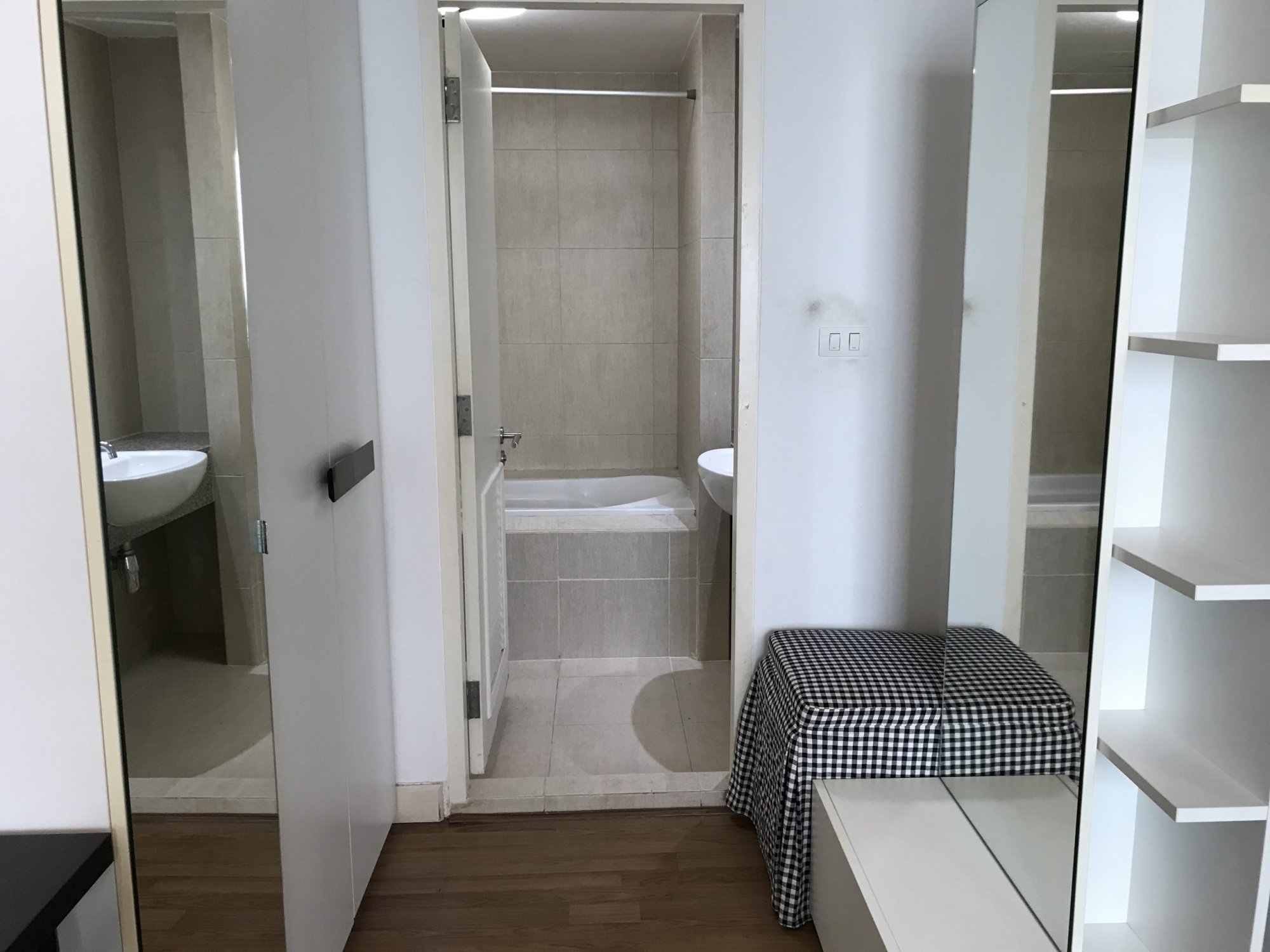 For rent at The Clover 20,000THB/Month 1 Bedroom 1 Bathroom Fully furnished PROP000167
