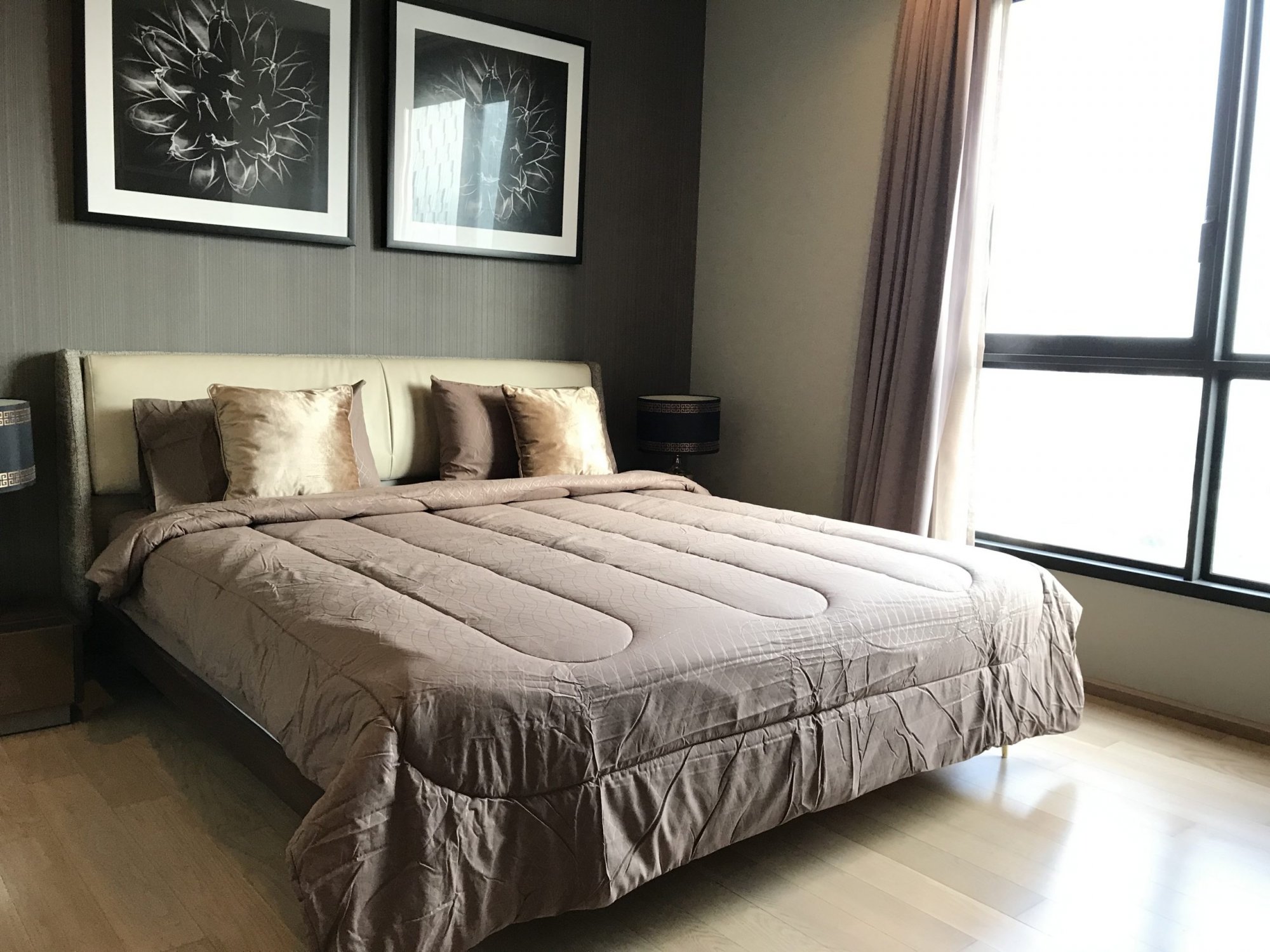 ปล่อยเช่า! คอนโดดังย่านทองหล่อ HQ Thonglor เพียง 50,000บาท/เดือน 1 ห้องนอน 1 ห้องนอน 52ตรม. ใกล้ BTS ทองหล่อ เฟอร์เจอร์ครบพร้อมเข้าอยู่ PROP000169