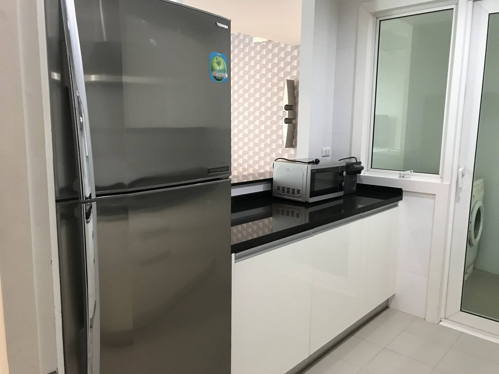 คุ้มสุดๆให้เช่า ที่ Siri Residence ราคาดี เพียง 55,000บาท/เดือน  2 ห้องนอน 2 ห้องน้ำ 107 ตรม ใกล้ BTS พร้อมพงษ์ เฟอร์นิเจอร์ครบพร้อมเข้าอยู่ (ราคาต่อรองได้) (PROP000175)