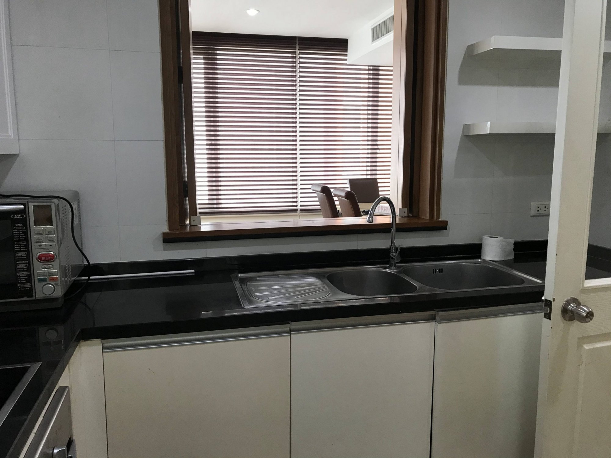 For Rent at Siri Residence 3 Bedroom 3 Bathroom 85,000/month Fully furnished (can negotiate) (PROP000179)