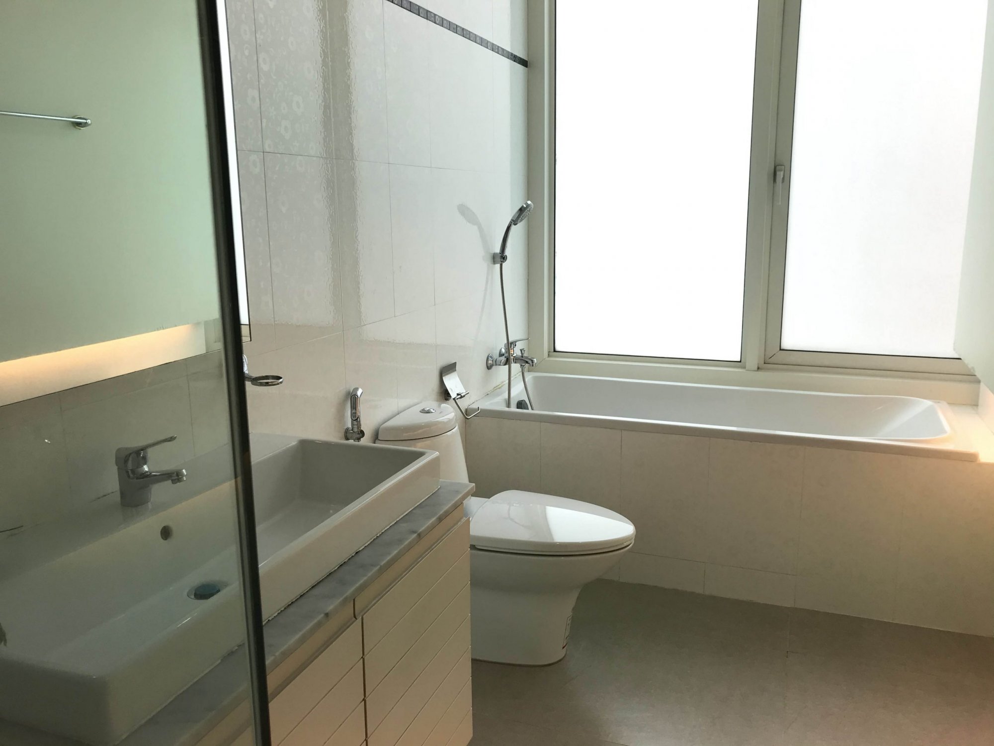 For Rent at Siri Residence 3 Bedroom 3 Bathroom 85,000/month Fully furnished (can negotiate) (PROP000179)