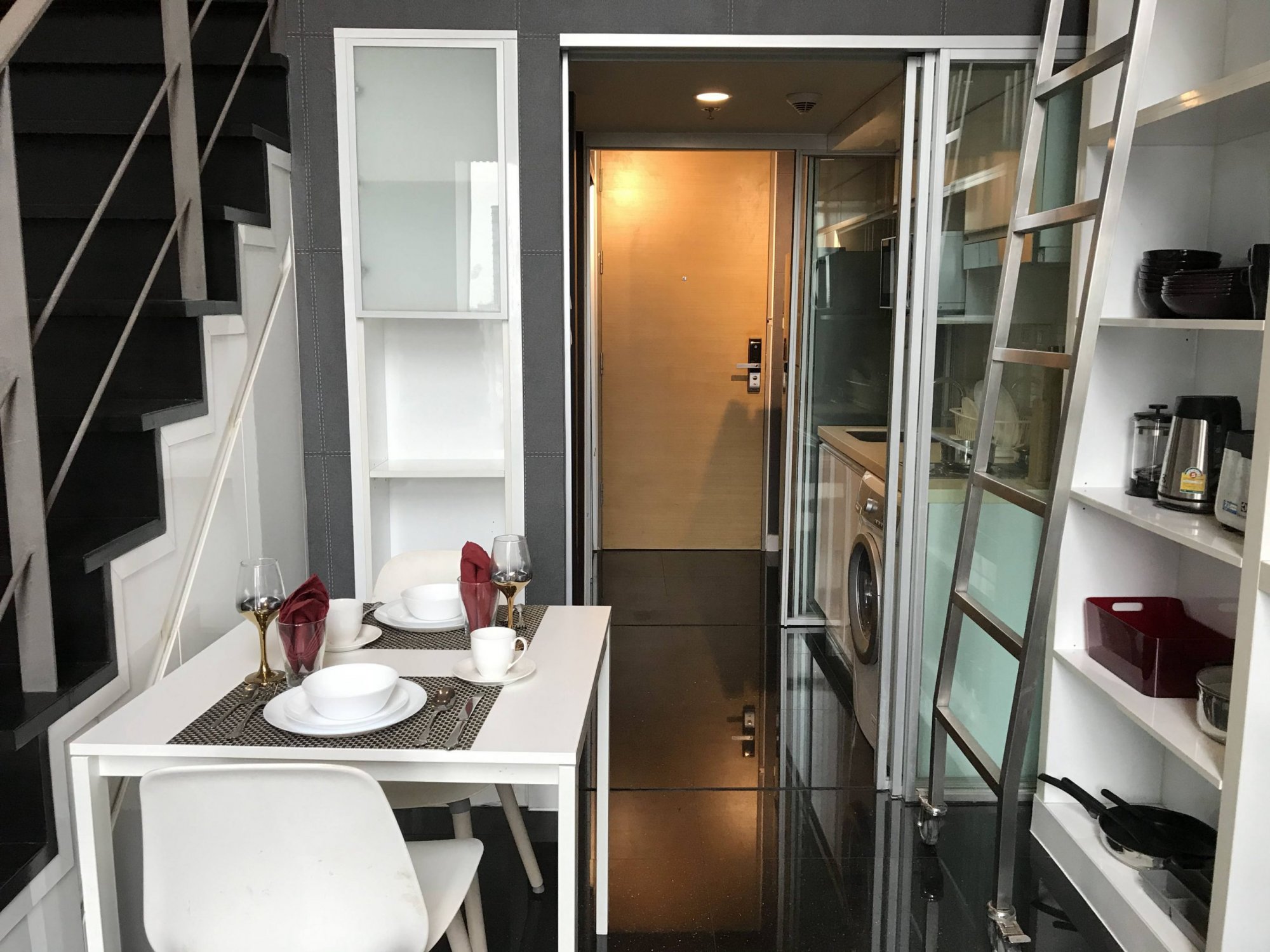 ปล่อยเช่า! ASHTON MORPH 38 ในราคาเพียง 34,000บาท/เดือน Type Duplex 1 ห้องนอน ขนาด 40ตรม. ใกล้ BTS ทองหล่อ เฟอร์นิเจอร์ครบพร้อมเข้าอยู่ PROP000180