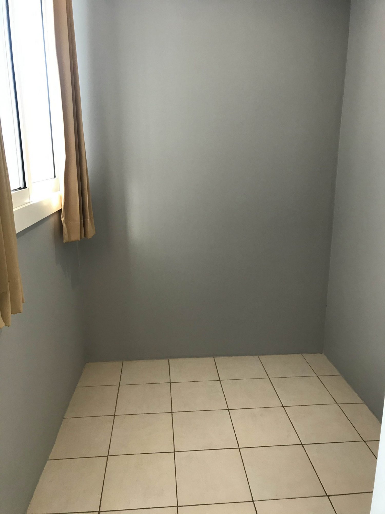 คุ้มสุดๆให้เช่า ที่ Siri Residence ราคาดี เพียง 85,000บาท/เดือน  3 ห้องนอน 3 ห้องน้ำ 142 ตรม ใกล้ BTS พร้อมพงษ์ เฟอร์นิเจอร์ครบพร้อมเข้าอยู่ (ราคาต่อรองได้) (PROP000181)