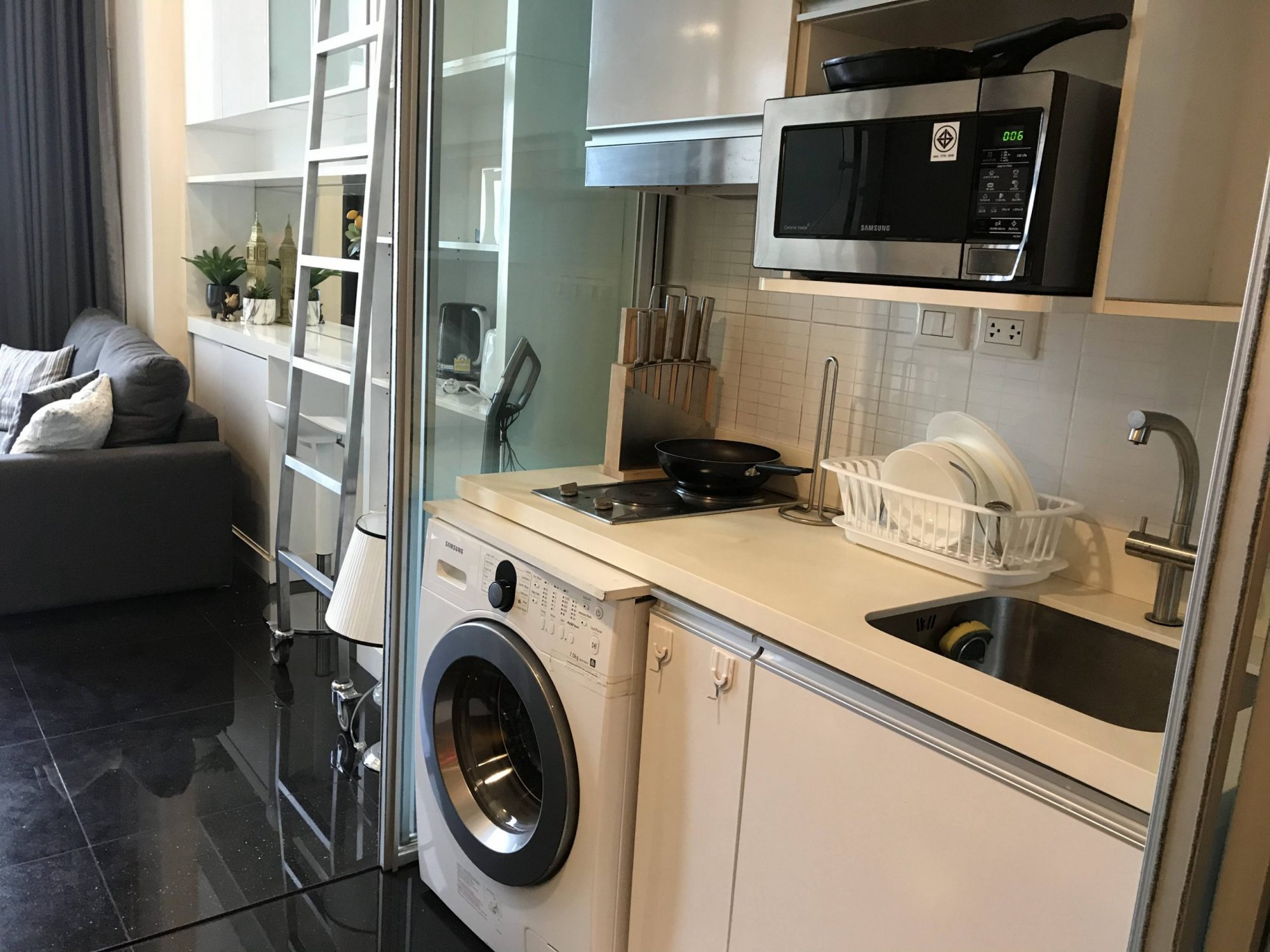 For rent at ASHTON MORPH 38 Type Duplex 1 Bedroom 35,000THB/month Fully furnished PROP000183