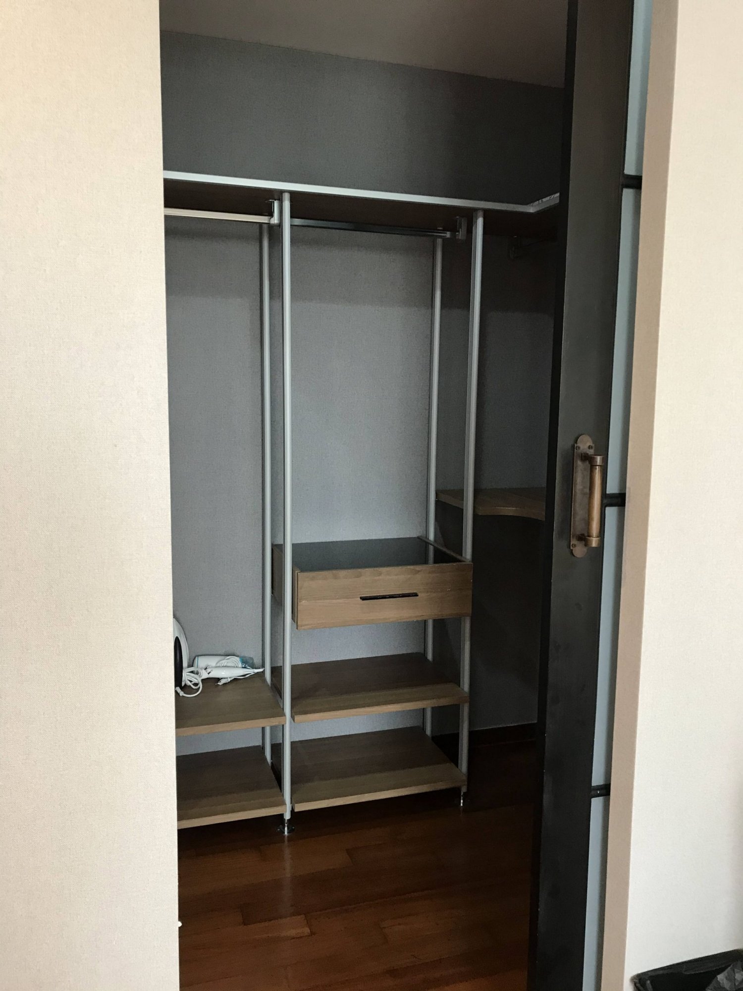 ** ลดกระหน่ำ! ** ASHTON MORPH 38 ปล่อยเช่า ในราคาเพียง 50,000บาท/เดือน 2 ห้องนอน 1 ห้องน้ำ 56. 5ตรม. ใกล้ BTS ทองหล่อ เฟอร์นิเจอร์ครบพร้อมเข้าอยู่ PROP000186