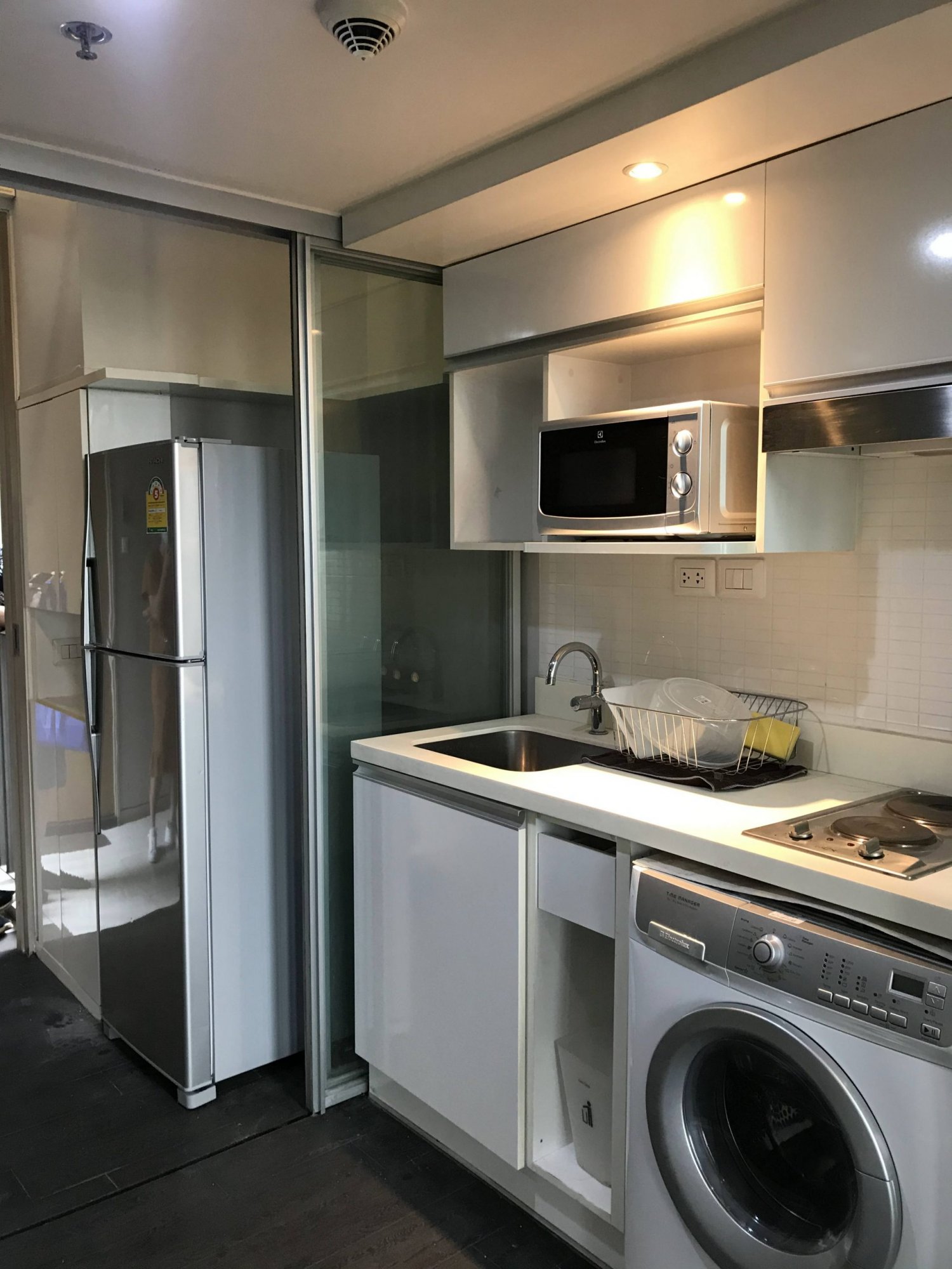 ปล่อยเช่า! ASHTON MORPH 38 ในราคาเพียง 35,000บาท/เดือน Type Duplex 1 ห้องนอน ขนาด 38ตรม. ใกล้ BTS ทองหล่อ เฟอร์นิเจอร์ครบพร้อมเข้าอยู่ PROP000188