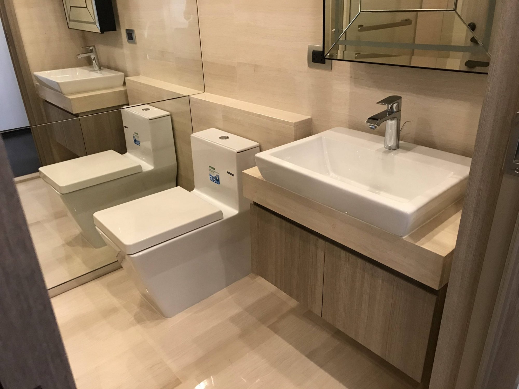 ขาย! The XXXIX by Sansiri 2 ห้องนอน 76 ตรม. เพียง 24,000,000 บาท (รวมค่าใช้จ่ายทุกอย่าง) เฟอร์นิเจอร์ครบพร้อมเข้าอยู่ (PROP000199)