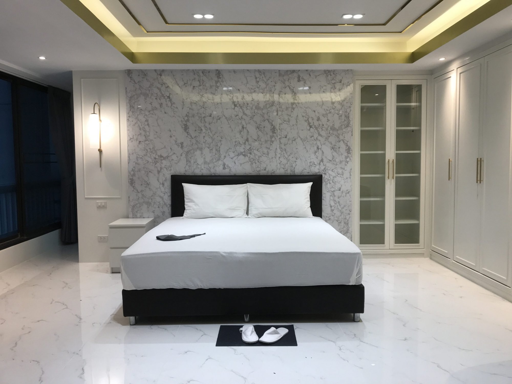 ถูกเกินบรรยาย ให้เช่า! The waterford thonglor 11 2 ห้องนอน 193.35 ตรม. ใกล้ BTS ทองหล่อ เพียง 55,000บาท/เดือน เฟอร์นิเจอร์ครบพร้อมเข้าอยู่ (PROP000200)