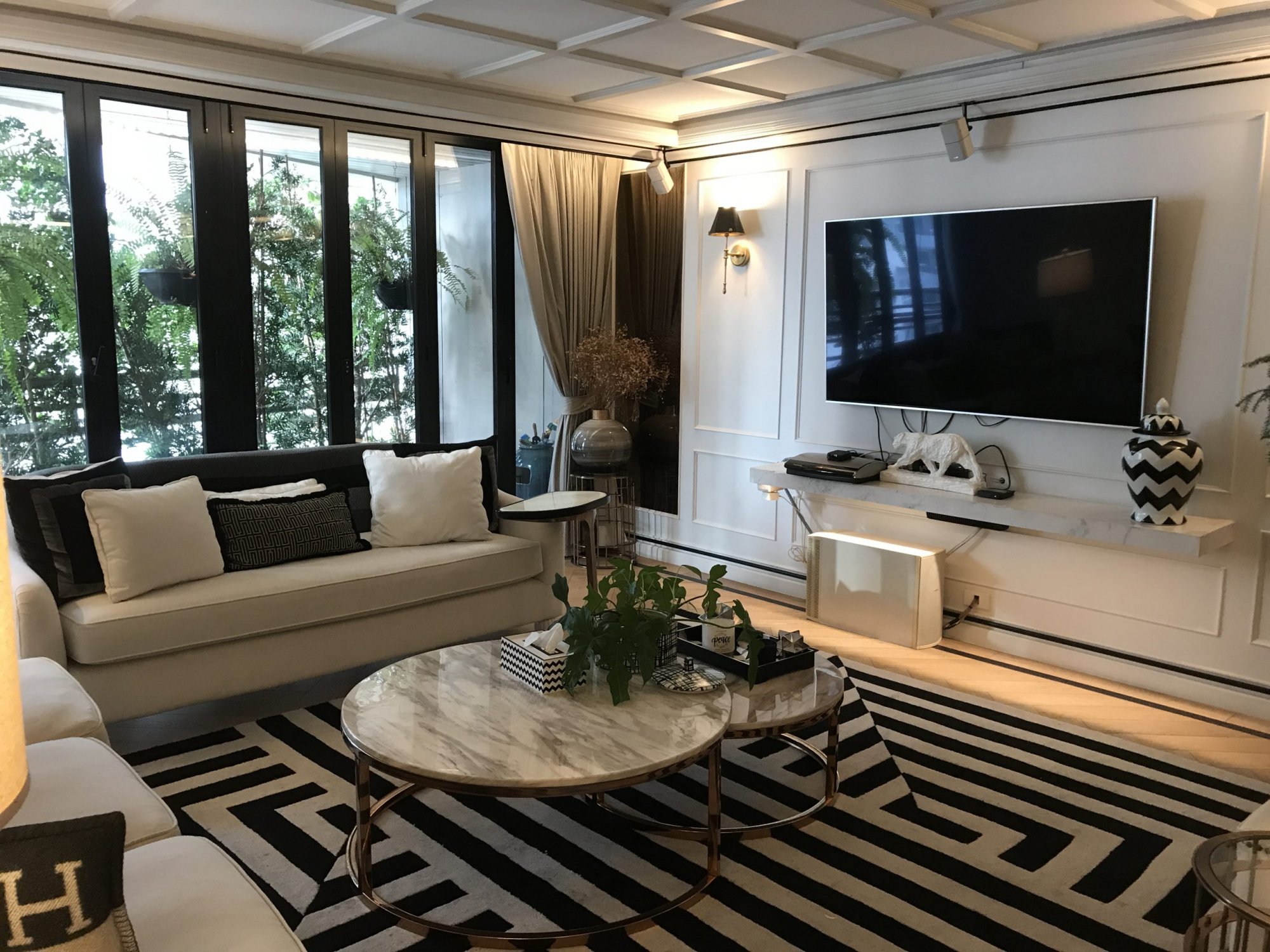 For Sale at President Park Sukhumvit 24 3 Bedroom 3 Bathroom Sale 37,000,000 THB (Transfer 50/50) Fully furnished (can negotiate ) (PROP000201)