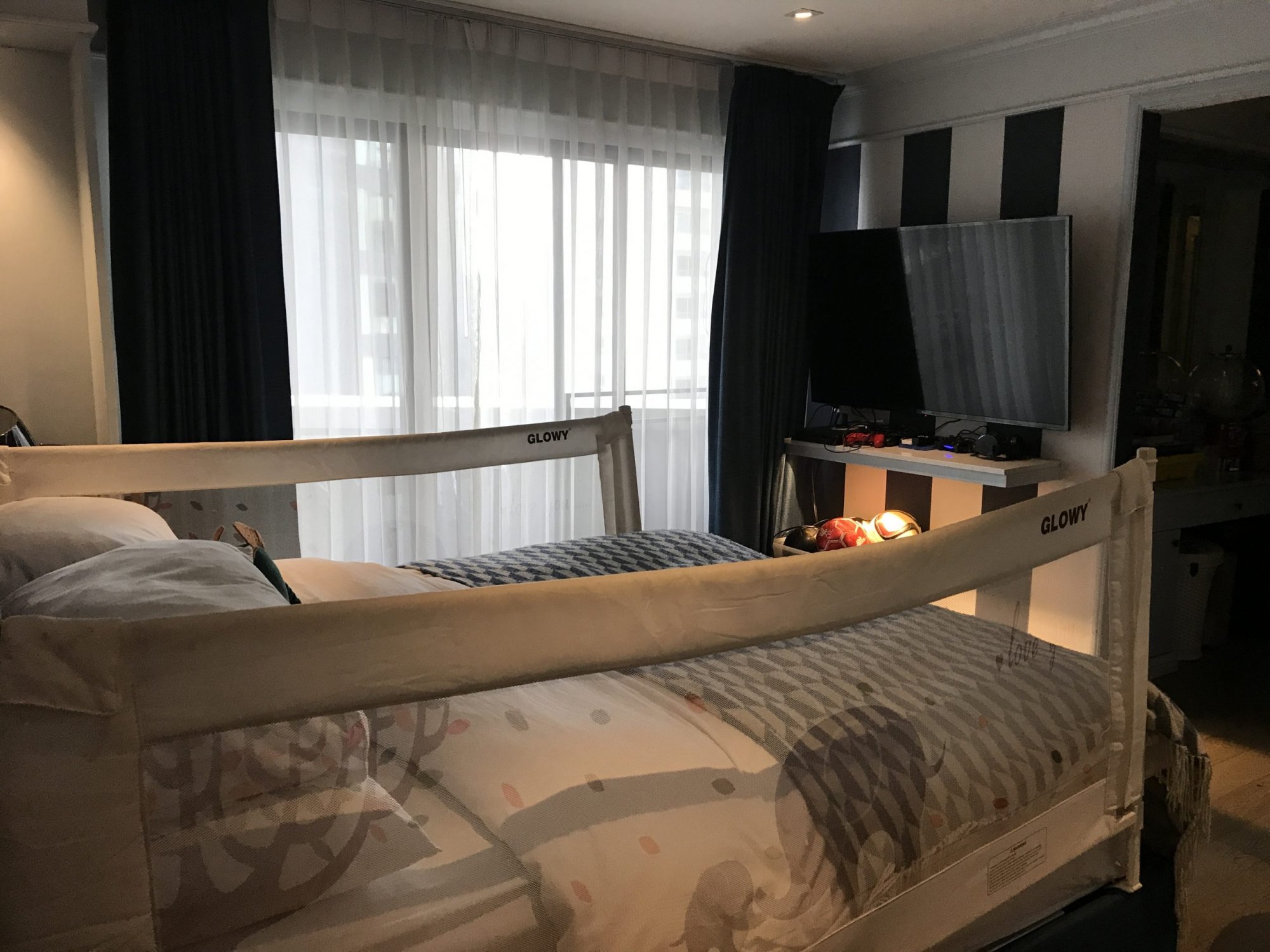 For Sale at President Park Sukhumvit 24 3 Bedroom 3 Bathroom Sale 37,000,000 THB (Transfer 50/50) Fully furnished (can negotiate ) (PROP000201)