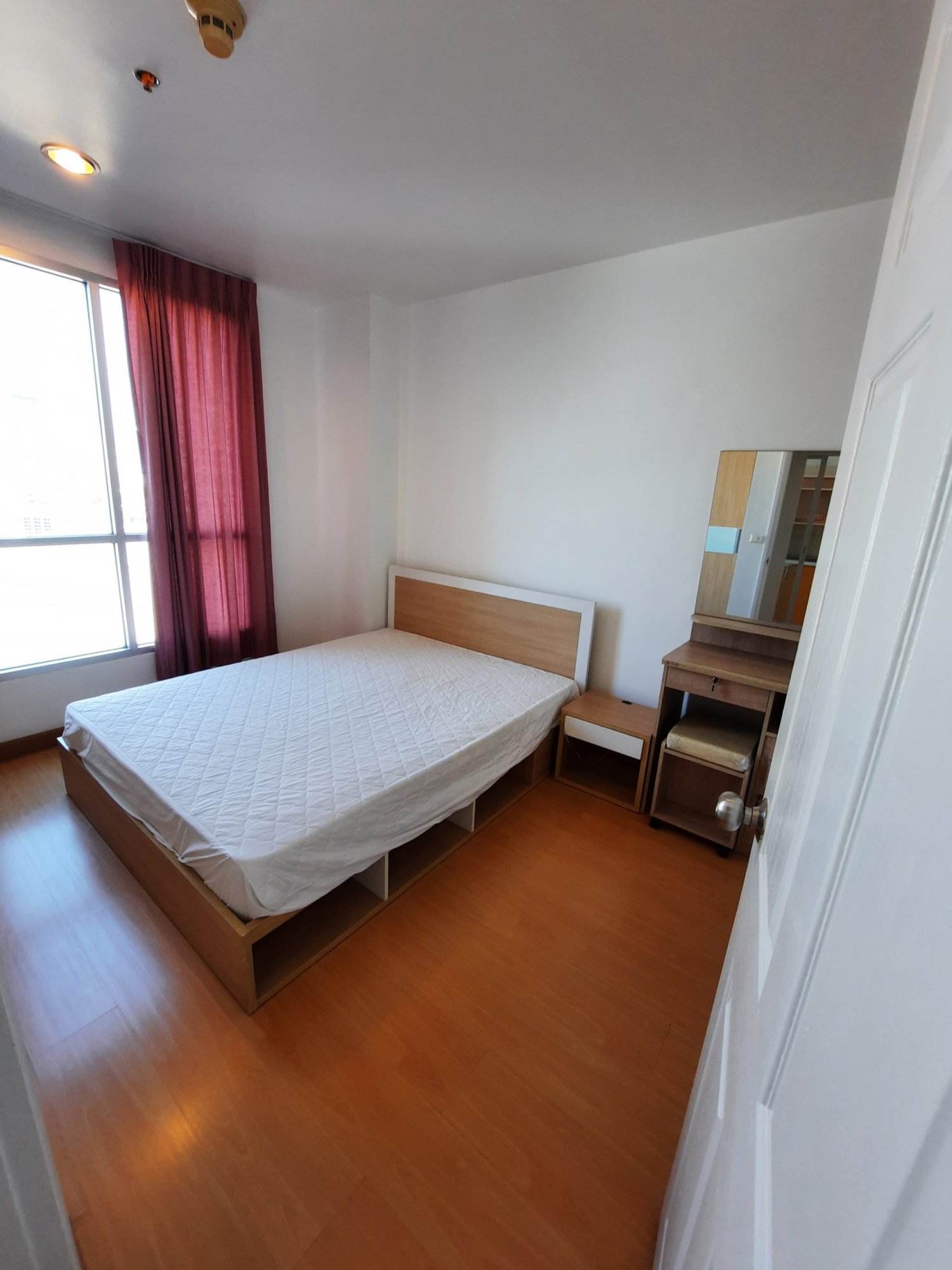 ปล่อยเช่า! Life@ Sukhumvit 65 ในราคาเพียง 14,000บาท/เดือน 1 ห้องนอน 1 ห้องน้ำ 32ตรม. ใกล้ BTS พระโขนง เฟอร์นิเจอร์ครบพร้อมเข้าอยู่ (ราคาต่อรองได้) PROP000205