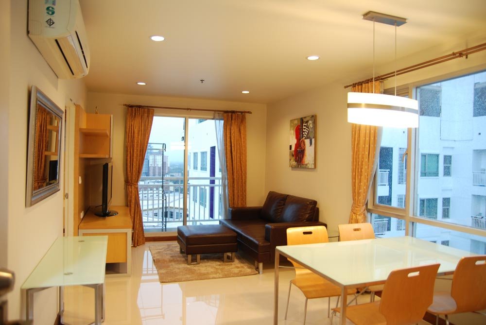 ให้เช่า Sukhumvit Plus 1 ห้องนอน 43 ตรม ใกล้ BTS พระโขนง เพียง 17,000 บาท/เดือน เฟอร์นิเจอร์ครบพร้อมเข้าอยู่ (PROP000223)
