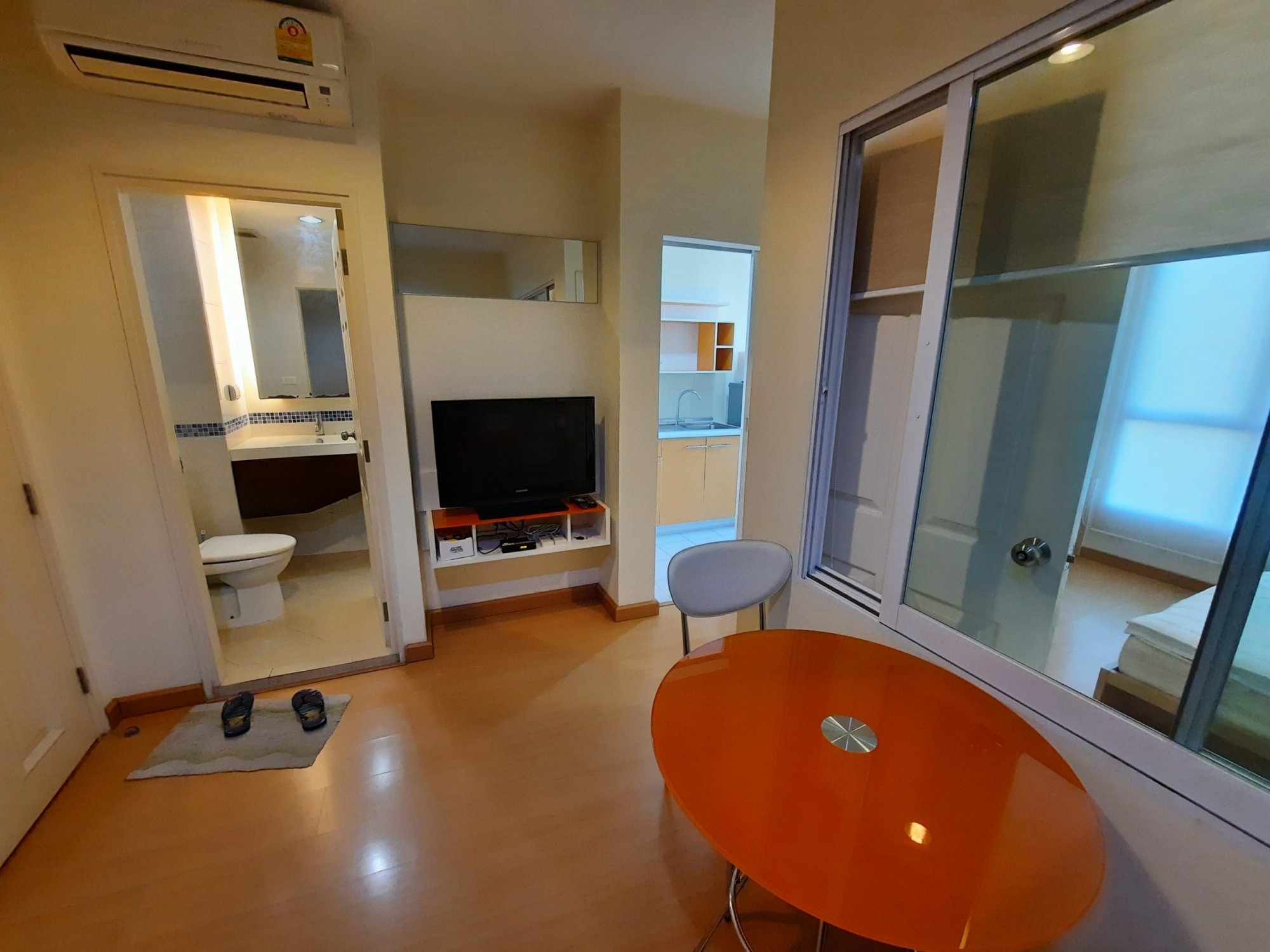 ปล่อยเช่า! Life @Sukhumvit 65 ในราคาเพียง 16,000 บาท/เดือน 1 ห้องนอน 1 ห้องน้ำ 31. 74ตรม. ใกล้ BTS พระโขนง เฟอร์นิเจอร์ครบพร้อมเข้าอยู่ (ราคาต่อรองได้) PROP000230