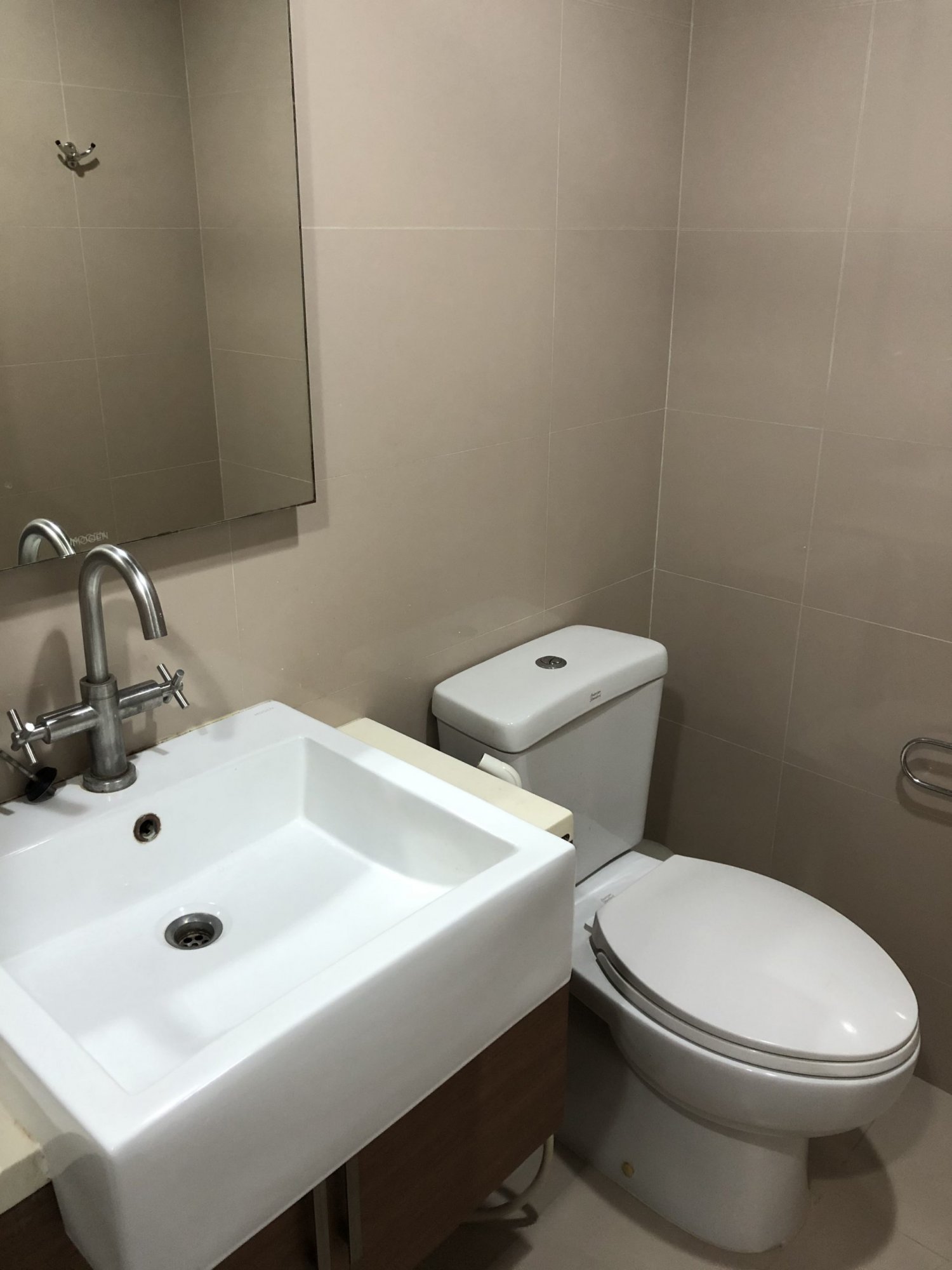Condo for sale! at Hive Sukhumvit 65 40 Sq.m. 1 Bedroom1 Bathroom 4,200,000 THB (All inclusive) Fully furnished (PROP000240)
