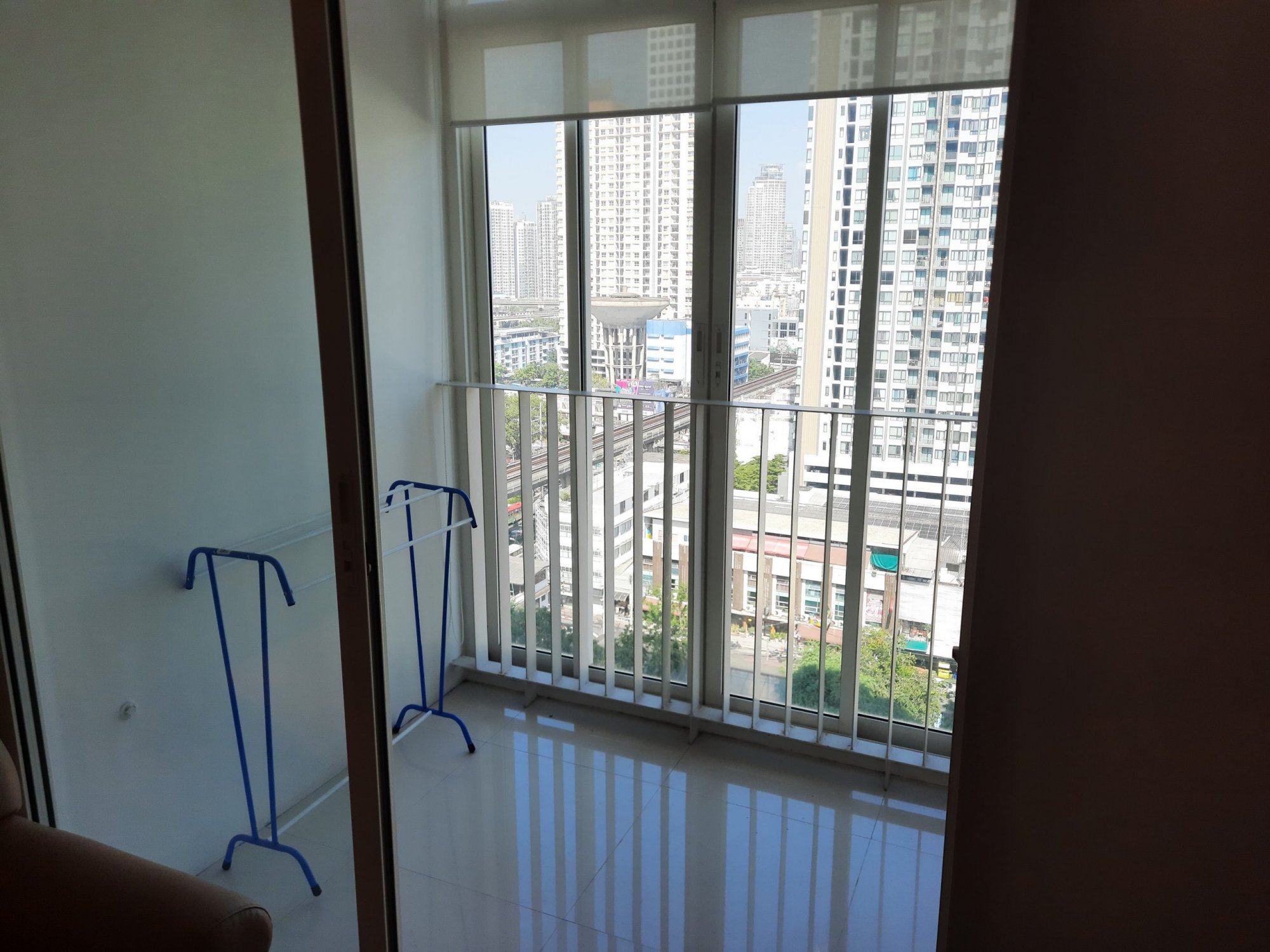 ปล่อยเช่า! Ideo Verve ในราคาเพียง 18,000บาท/เดือน 1 ห้องนอน 1 ห้องน้ำ 30ตรม. ใกล้ BTS อ่อนนุช เฟอร์นิเจอร์ครบพร้อมเข้าอยู่ (ราคาต่อรองได้) PROP000251