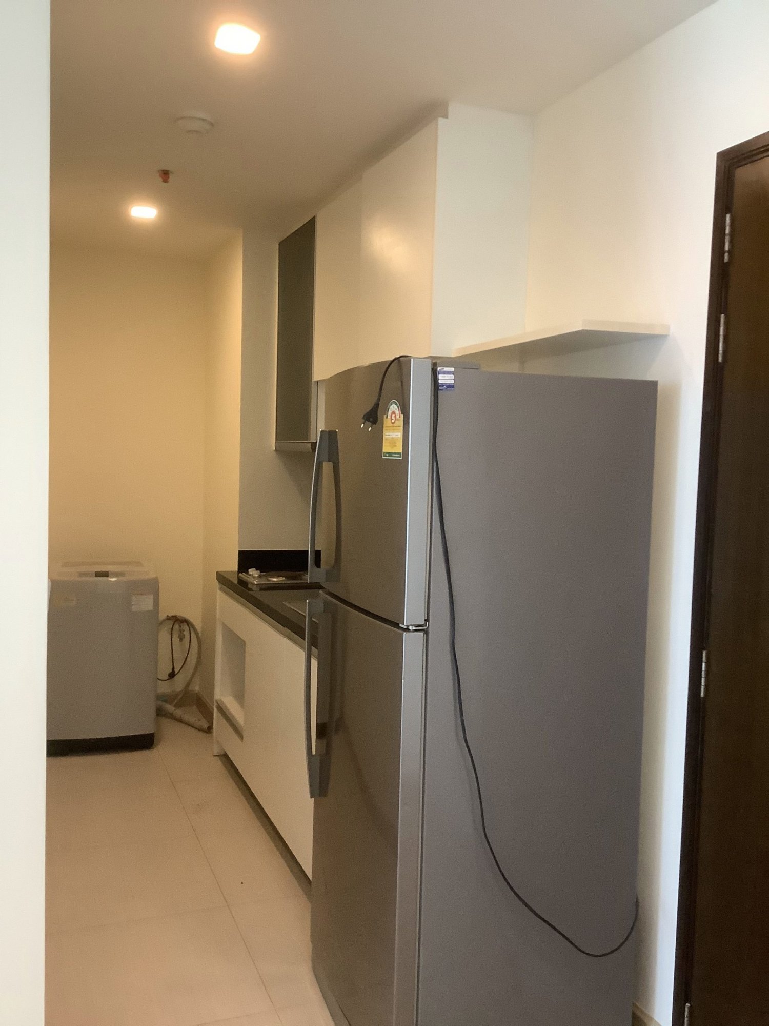 For rent at Sky Walk 1 Bedroom 1 Bathroom 25,000THM/month Fully furnished (can negotiate) PROP000258