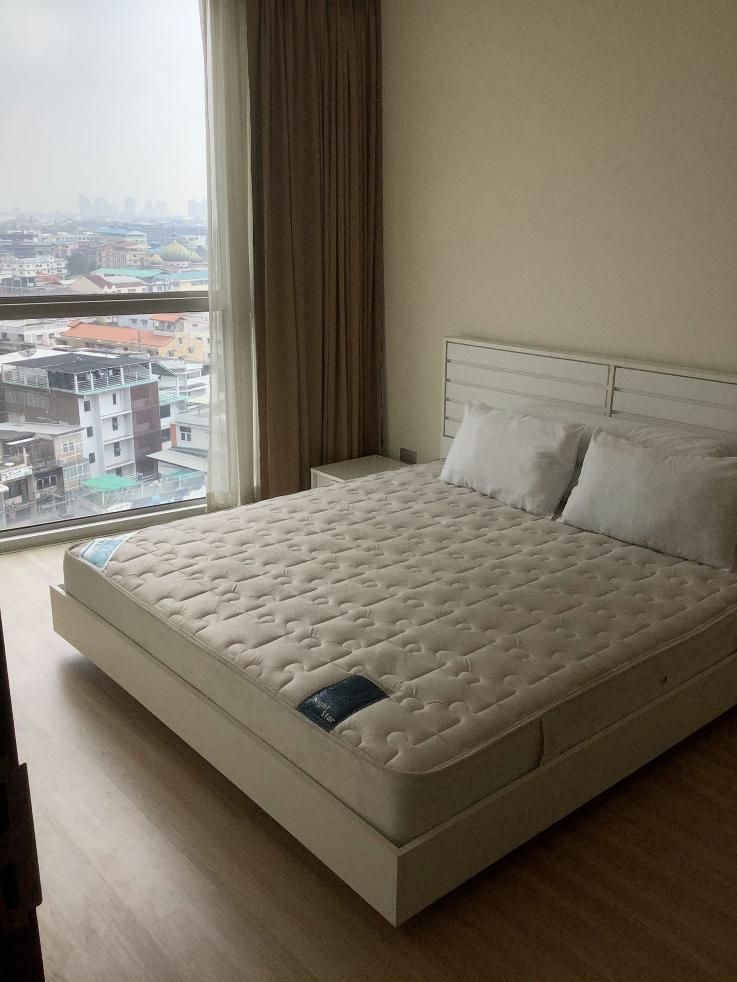 For rent at Sky Walk 1 Bedroom 1 Bathroom 25,000THM/month Fully furnished (can negotiate) PROP000258