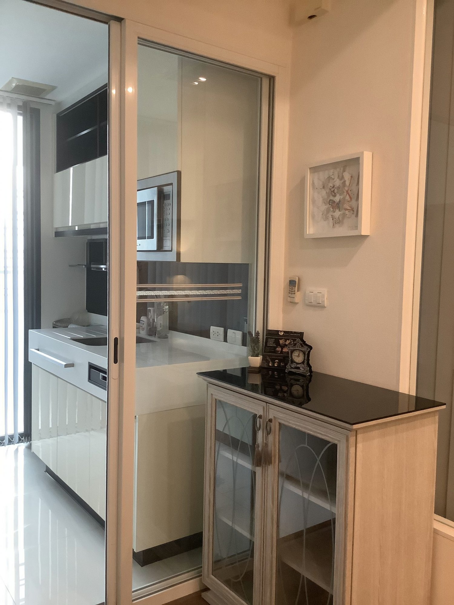 ** ขายด่วน! ** The room Sukhumvit 62 พร้อมให้คุณเป็นเจ้าของ เพียง 5,780,000บาท รวมค่าใช้จ่ายทุกอย่าง 1 ห้องนอน 1 ห้องน้ำ 45ตรม. ใกล้ BTS ปุณณวิถี เฟอร์นิเจอร์ครบพร้อมเข้าอยู่ (ราคาต่อรองได้)