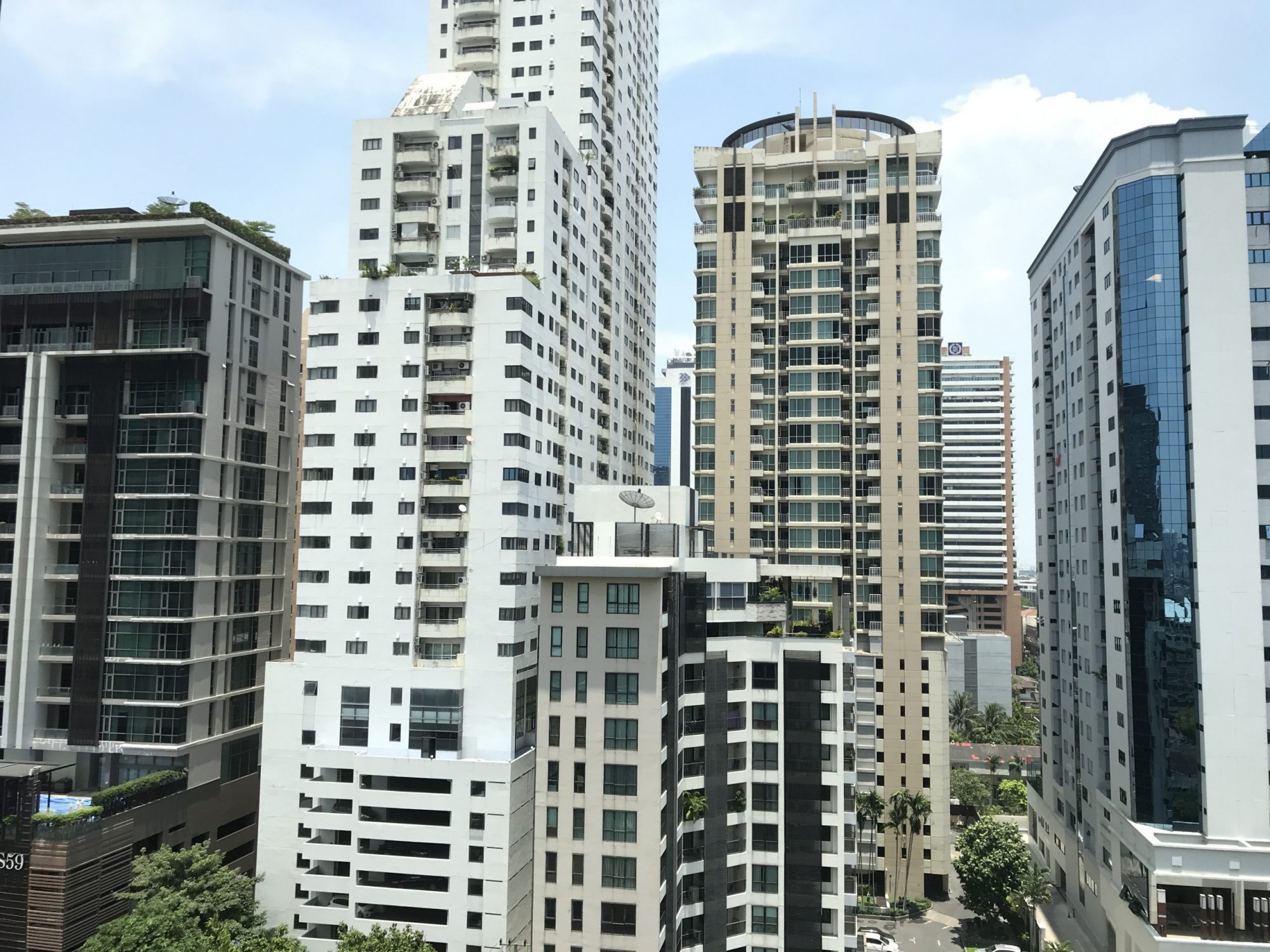 ปล่อยเช่า! Laviq Sukhumvit 57 คอนดูหรูระดับไฮเอนด์ 1 ห้องนอน 1 ห้องน้ำ 42. 15ตรม. ใจกลางทองหล่อเพียง 55,000บาท/เดือน เฟอร์นิเจอร์ครบพร้อมเข้าอยู่ PROP000269