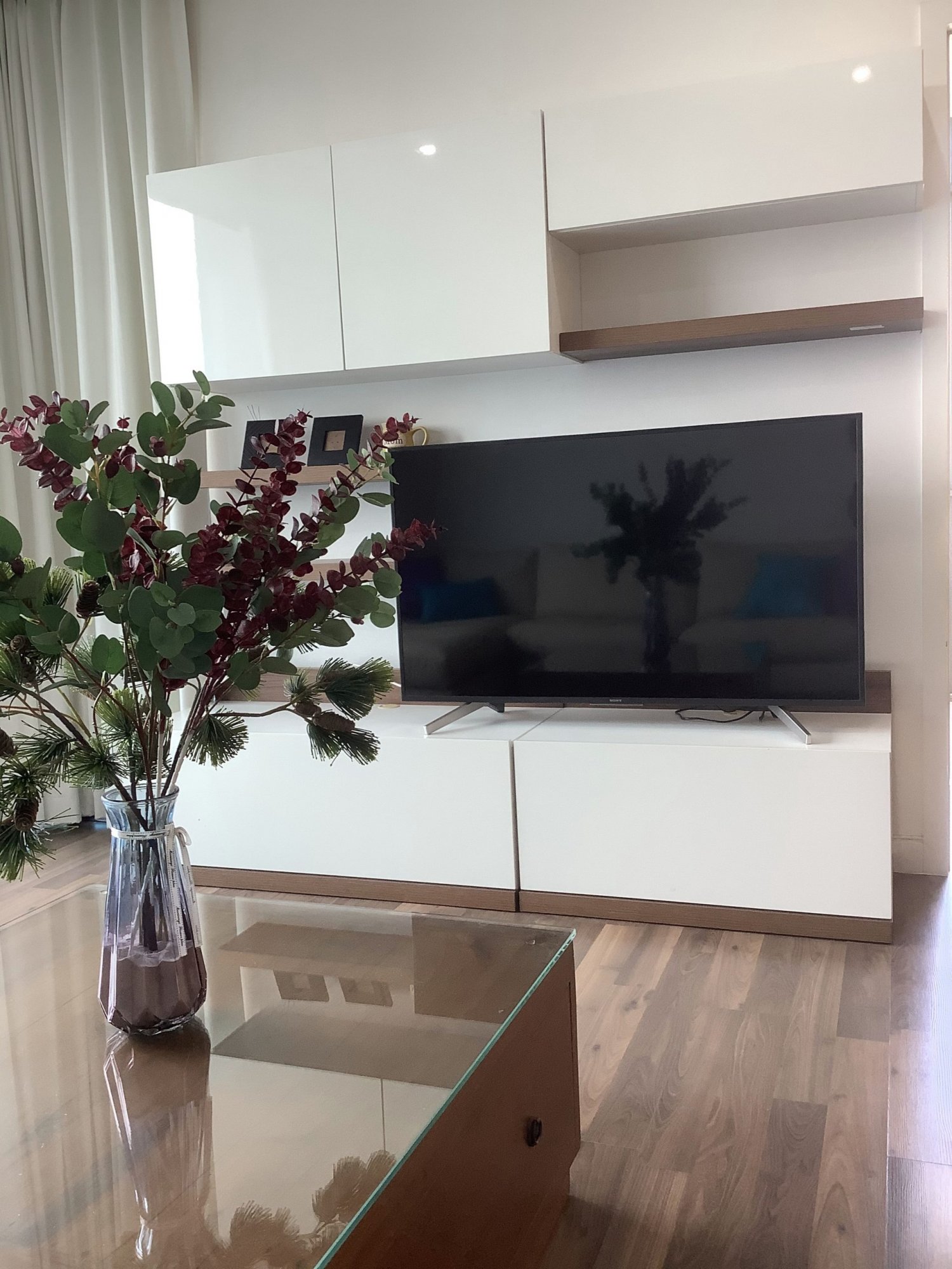 ขายพร้อมผู้เช่าราคาสุดคุ้ม! The Room Sukhumvit 62 2 ห้องนอน 2 ห้องน้ำ 75 ตรม. เพียง 11,000,000 บาท(ค่าโอนคนละครึ่ง) เฟอร์นิเจอร์ครบพร้อมเข้าอยู่