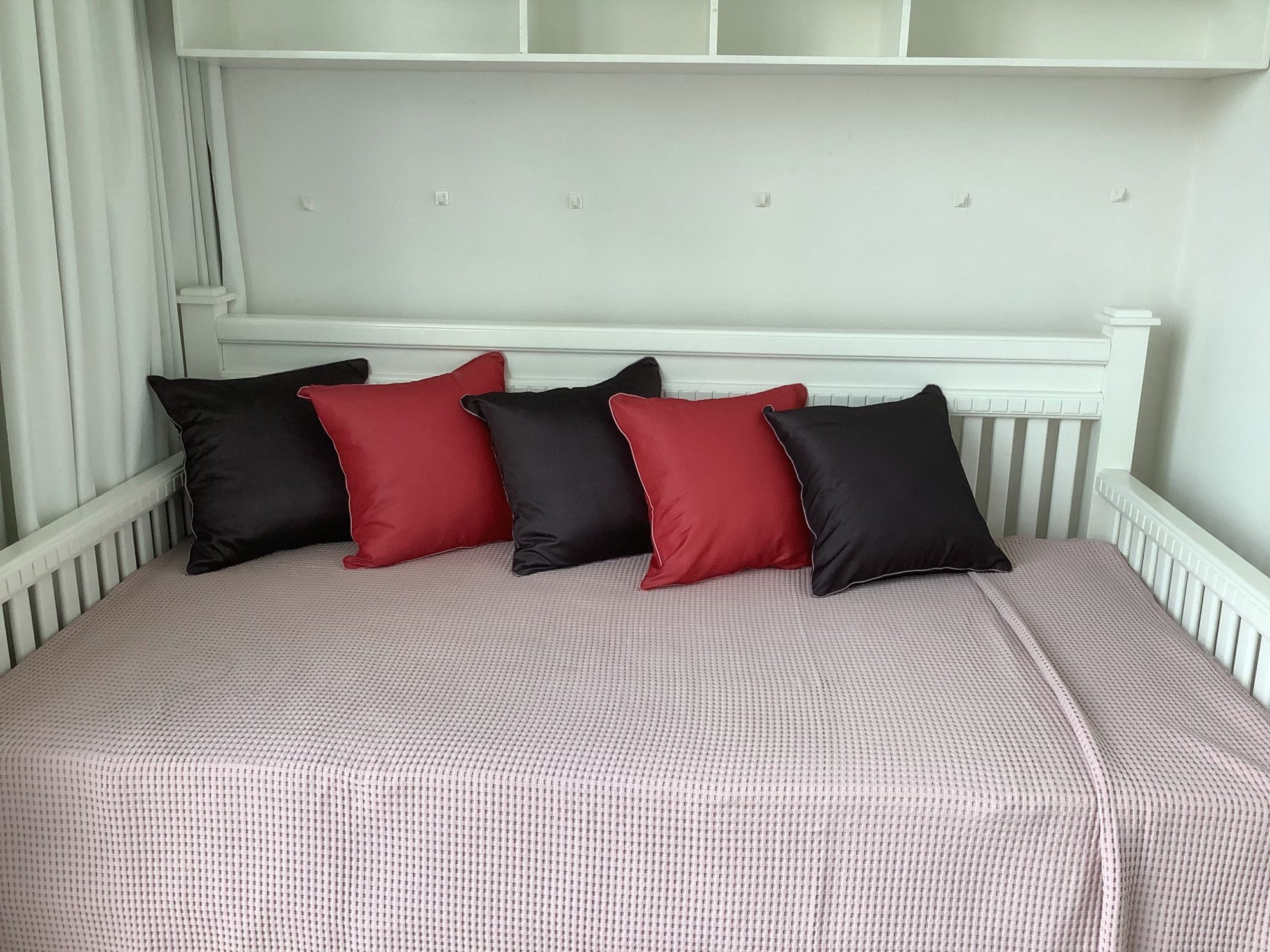 ขายพร้อมผู้เช่าราคาสุดคุ้ม! The Room Sukhumvit 62 2 ห้องนอน 2 ห้องน้ำ 75 ตรม. เพียง 11,000,000 บาท(ค่าโอนคนละครึ่ง) เฟอร์นิเจอร์ครบพร้อมเข้าอยู่