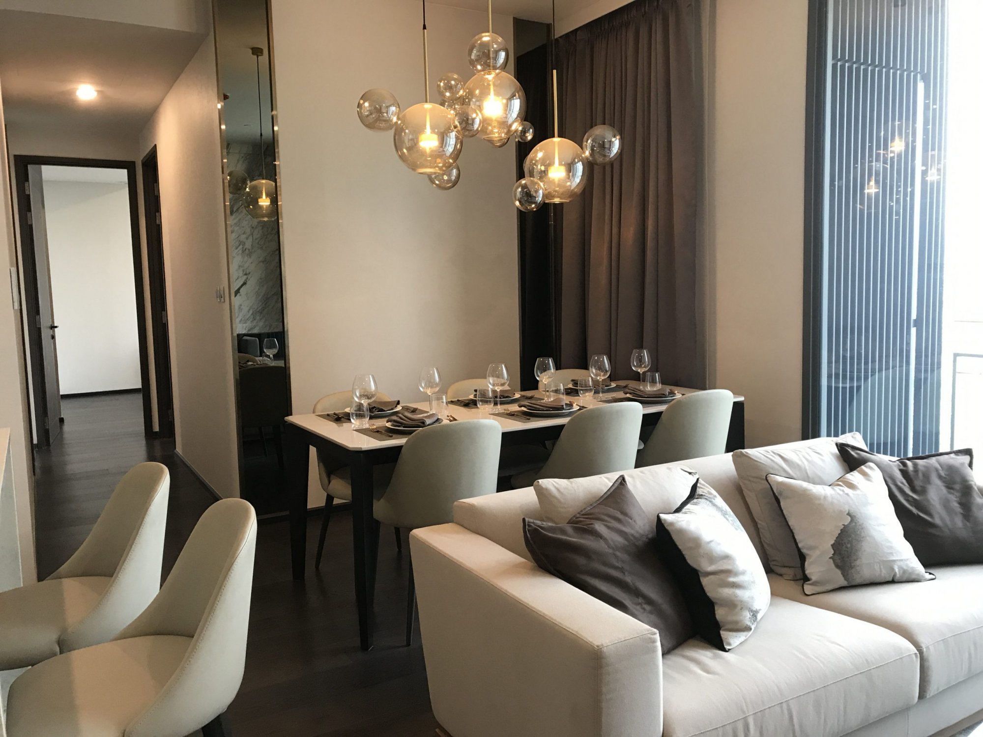 ปล่อยเช่า! Laviq Sukhumvit 57 คอนดูหรูระดับไฮเอนด์ 2 ห้องนอน 2 ห้องน้ำ 86. 5ตรม. ใจกลางทองหล่อ เพียง 86, 000บาท/เดือน เฟอร์นิเจอร์ครบพร้อมเข้าอยู่ PROP000271