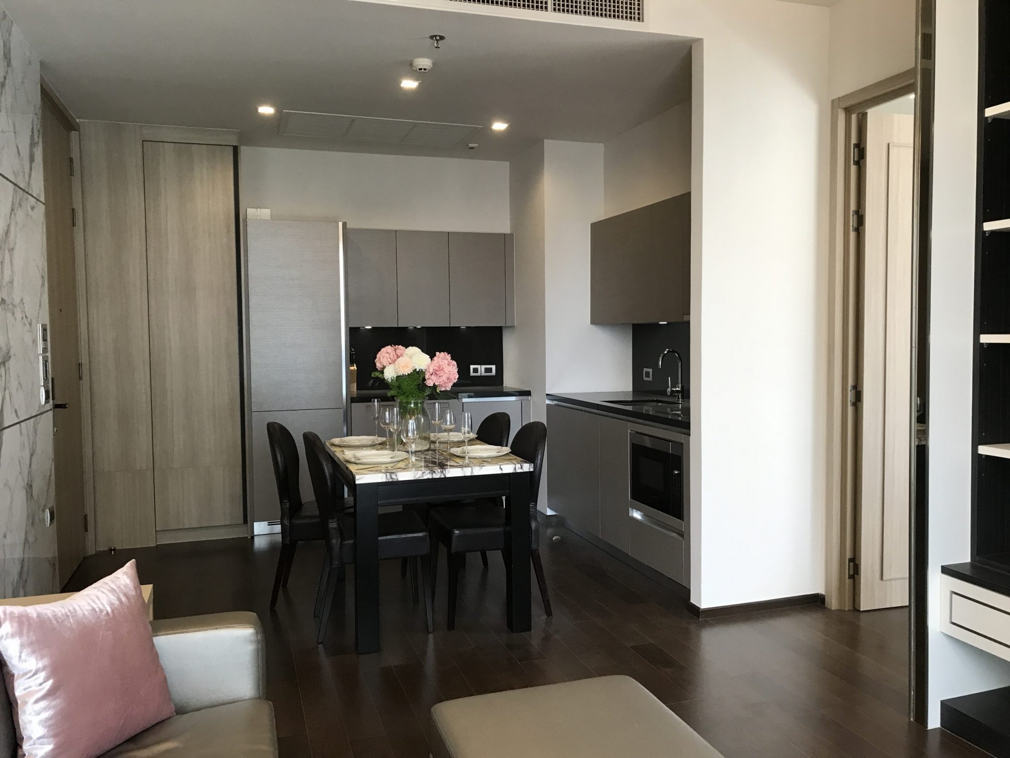 ให้เช่า! The XXXIX by Sansiri 1 ห้องนอน 55.1 ตรม. เพียง 65,000 บาท/เดือน เฟอร์นิเจอร์ครบพร้อมเข้าอยู่ PROP000276