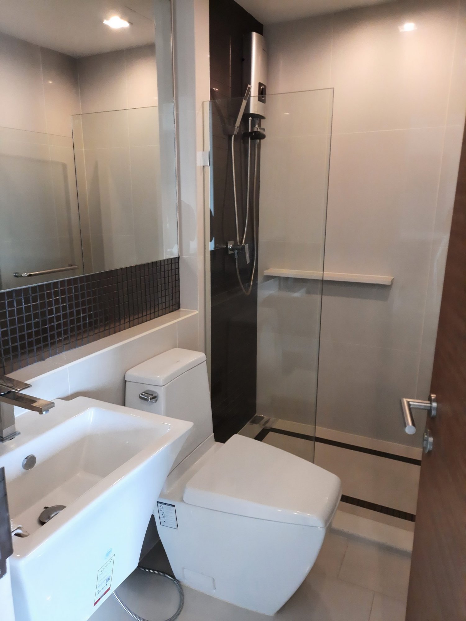 For rent at Rhythm Sukhumvit 50 2 Bedroom 2 Bathroom 45000THB/month Fully furnished (can negotiate) PROP000287
