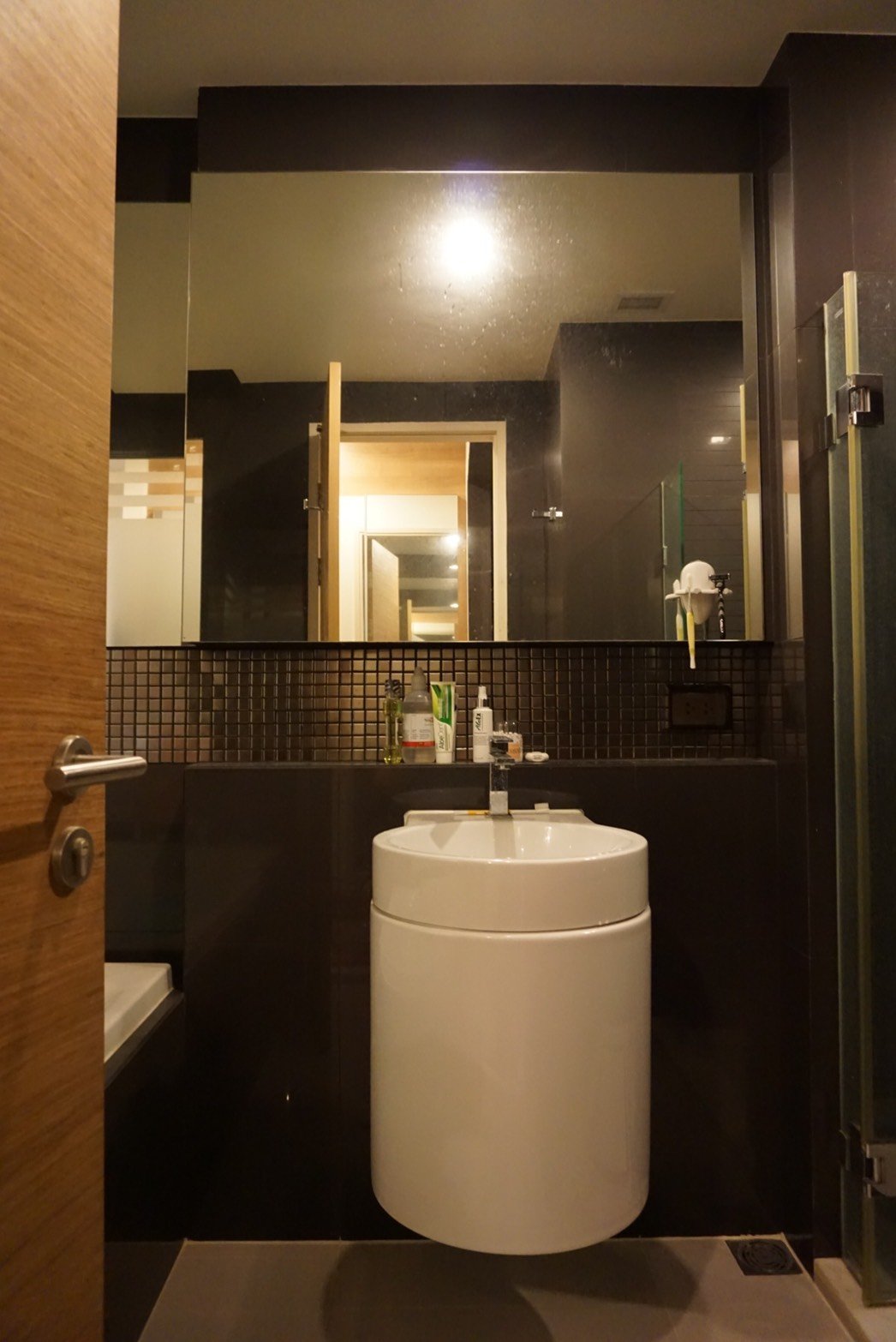 For sale at Rhythm Sukhumvit 50 1 Bedroom 1 Bathroom 5,890,000THB Fully furnished (can negotiate) PROP000300