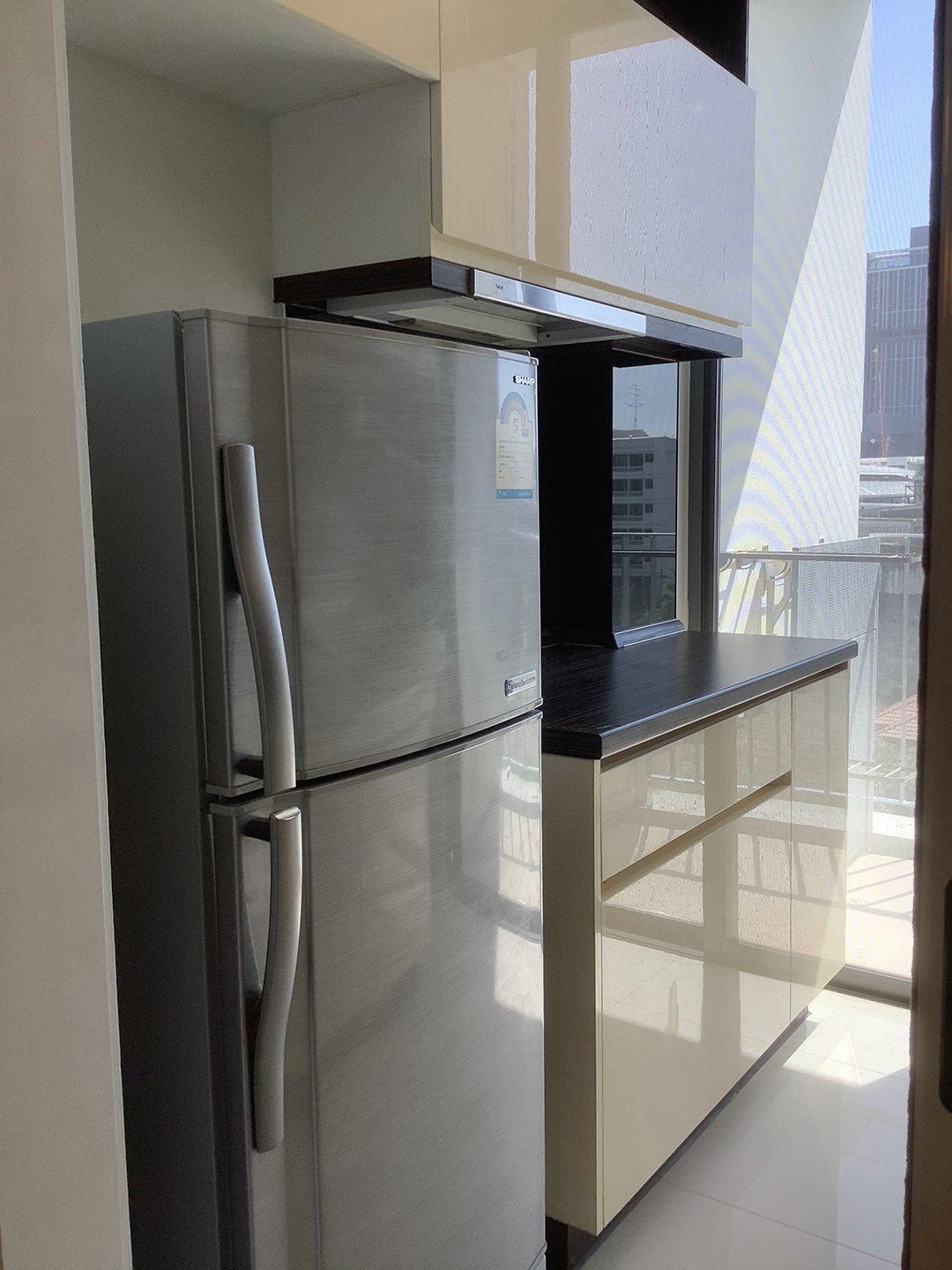 For sale with tenant at The Room Sukhumvit 62 1 Bedroom 1 Bathroom 4,950,000THB Transfer50/50 Fully furnished (can negotiate) PROP000315