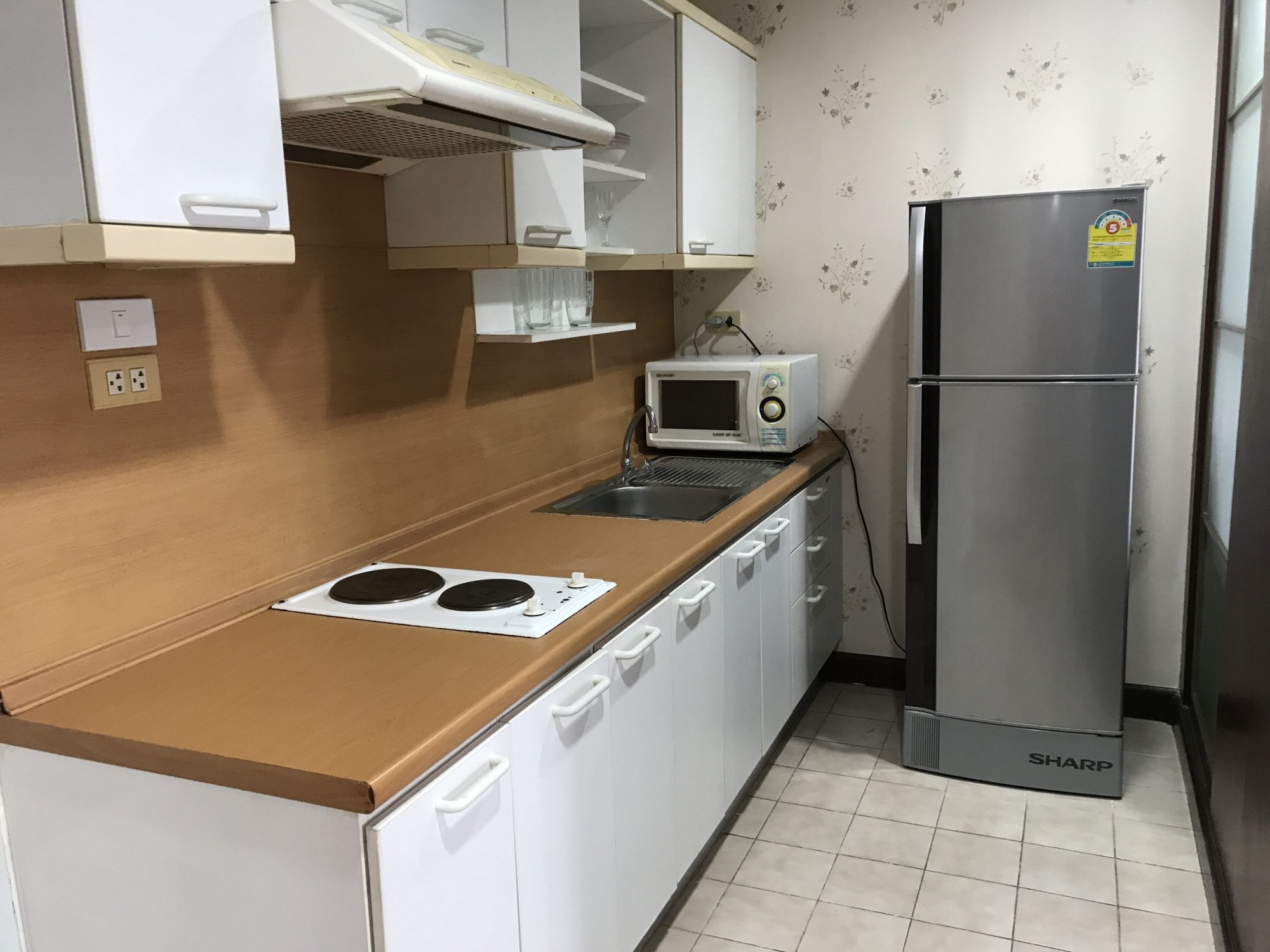 ปล่อยเช่า! The Waterford Diamond ในราคาเพียง 30,000บาท/เดือน 1 ห้องนอน 1 ห้องน้ำ 62ตรม. ห้องใหญ่อยู่สบาย ใกล้ BTS พร้อมพงษ์ เฟอร์นิเจอร์ครบพร้อมเข้าอยู่ PROP000325