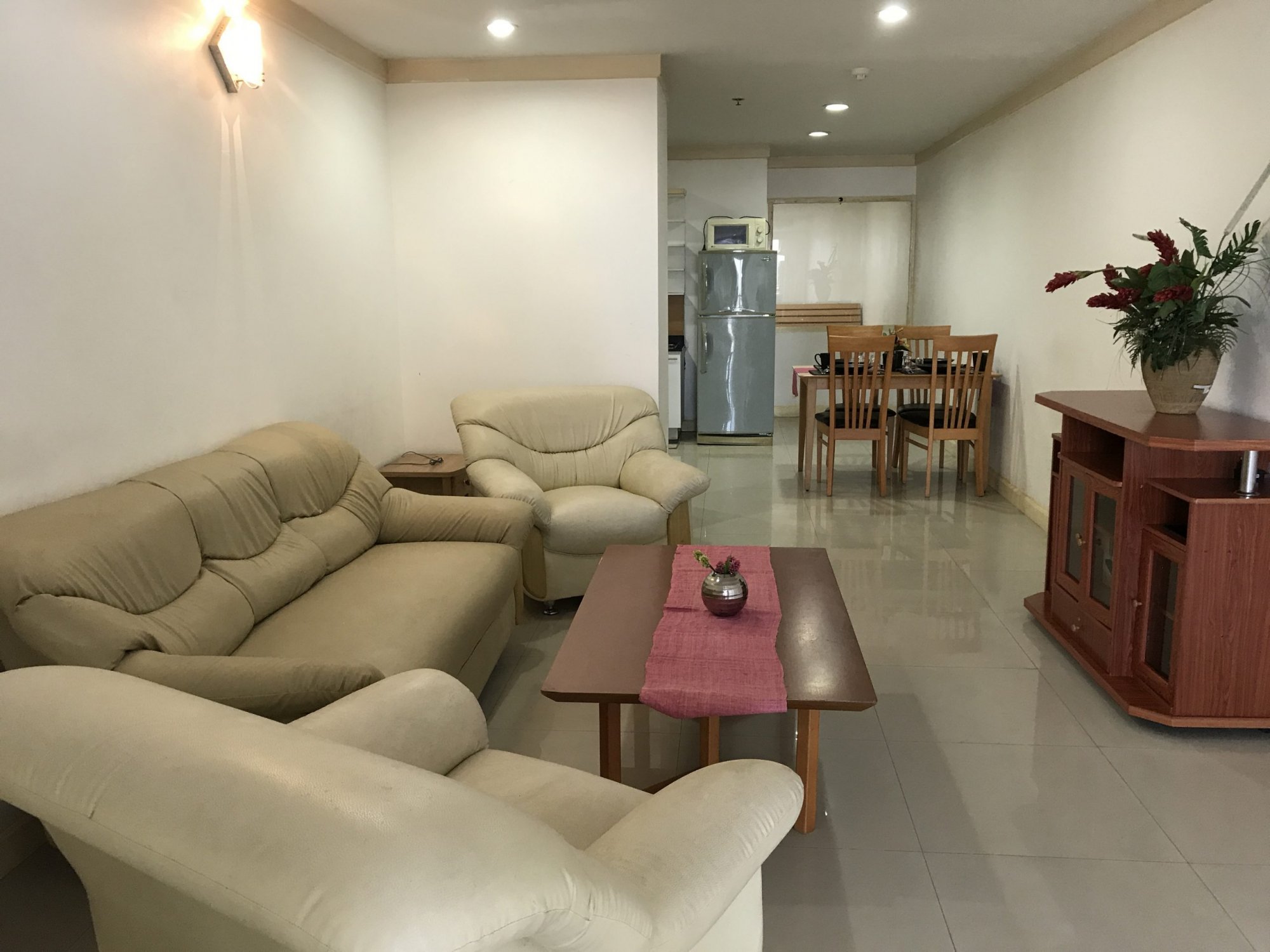 ปล่อยเช่า! The Waterford Diamond ในราคาเพียง 30,000บาท/เดือน 2 ห้องนอน 2 ห้องน้ำ 84ตรม. ห้องใหญ่อยู่สบาย ใกล้ BTS พร้อมพงษ์ เฟอร์นิเจอร์ครบพร้อมเข้าอยู่ PROP000326