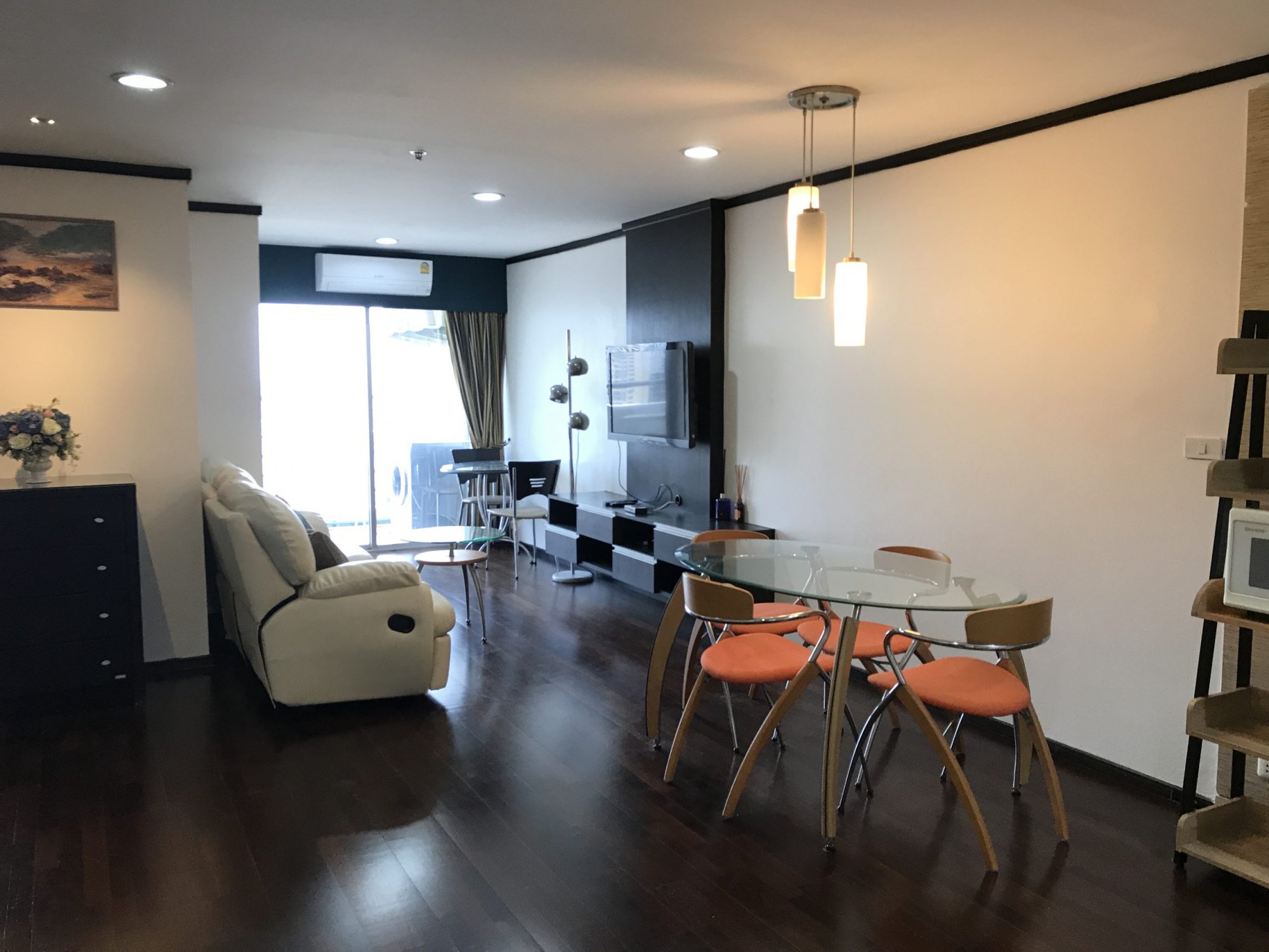 ปล่อยเช่า! The Waterford Diamond ในราคาเพียง 35,000บาท/เดือน 2 ห้องนอน 1 ห้องน้ำ 70ตรม. ห้องใหญ่อยู่สบาย ใกล้ BTS พร้องพงษ์ เฟอร์นิเจอร์ครบพร้อมเข้าอยู่ PROP000328