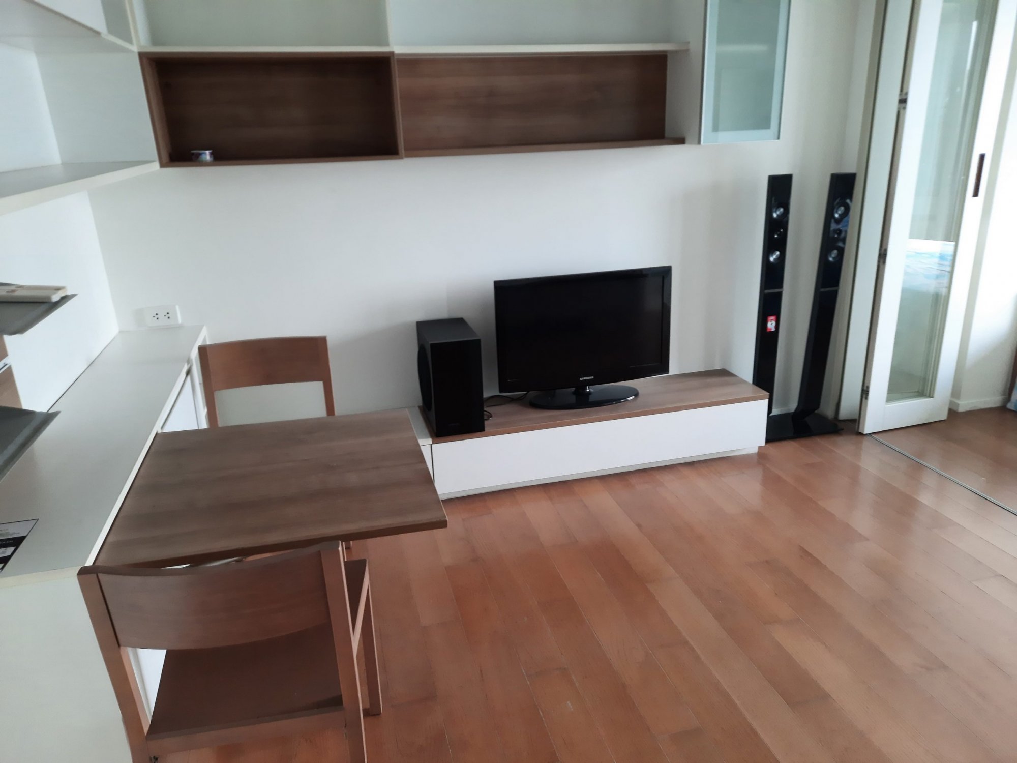 For rent at Blocs 77 1 Bedroom 1 Bathroom 12,000THB/month Fully furnished PROP000335