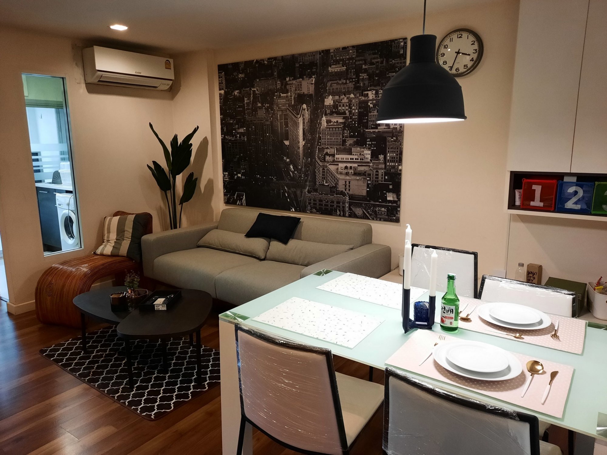 ปล่อยเช่า! The Room Sukhumvit 79 ในราคาเพียง 23,000บาท/เดือน 2 ห้องนอน 1 ห้องน้ำ 59ตรม. ห้องใหญ่อยู่สบาย ใกล้ BTS อ่อนนุช เฟอร์นิเจอร์ครบพร้อมเข้าอยู่ (ราคาต่อรองได้) PROP000341