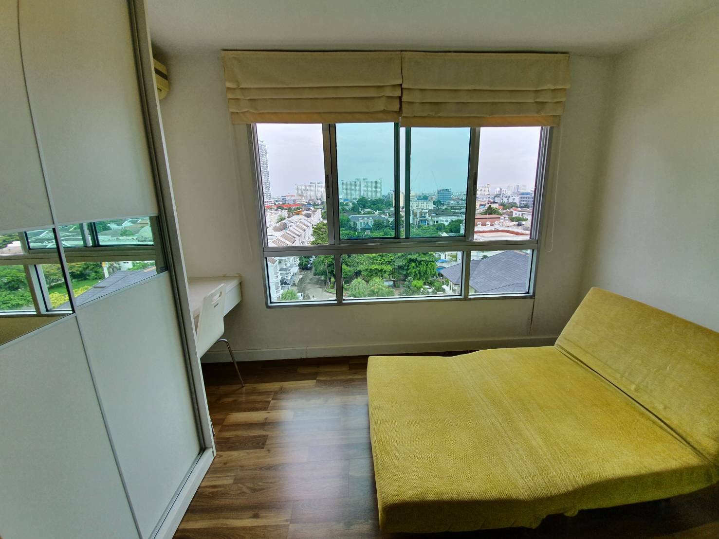 ** ขาย/เช่า! ** The Room Sukhumvit 79 ขาย เพียง 4,815,000บาท รวมค่าใช้จ่ายทุกอย่าง เช่าเพียง 18,000บาท/เดือน 1 ห้องนอน 1 ห้องน้ำ 46ตรม. ใกล้ BTS อ่อนนุช เฟอร์นิเจอร์ครบพร้อมเข้าอยู่ PROP000356