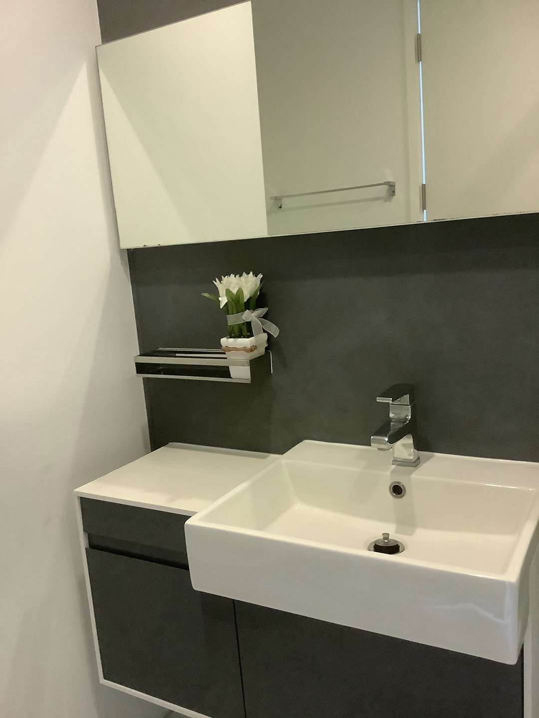 ** ขาย/เช่า! ** The Room Sukhumvit 62 ขายเพียง 12,840,000บาท รวมค่าใช้จ่ายทุกอย่าง เช่าเพียง 40,000บาท/เดือน 2 ห้องนอน 2 ห้องนอน 77ตรม. ใกล้ BTS ปุณณวิถี เฟอร์นิเจอร์ครบพร้อมเข้าอยู่ (ราคาต่อรองได้) PROP000357