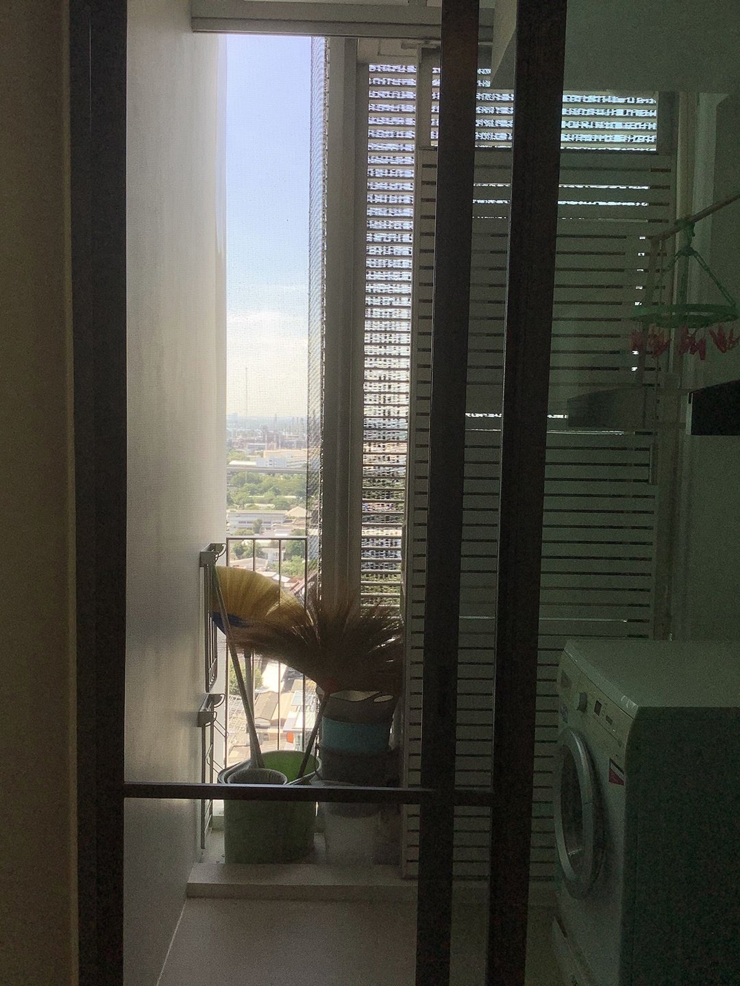 ** ขาย/เช่า! ** The Room Sukhumvit 62 ขายเพียง 12,840,000บาท รวมค่าใช้จ่ายทุกอย่าง เช่าเพียง 40,000บาท/เดือน 2 ห้องนอน 2 ห้องนอน 77ตรม. ใกล้ BTS ปุณณวิถี เฟอร์นิเจอร์ครบพร้อมเข้าอยู่ (ราคาต่อรองได้) PROP000357