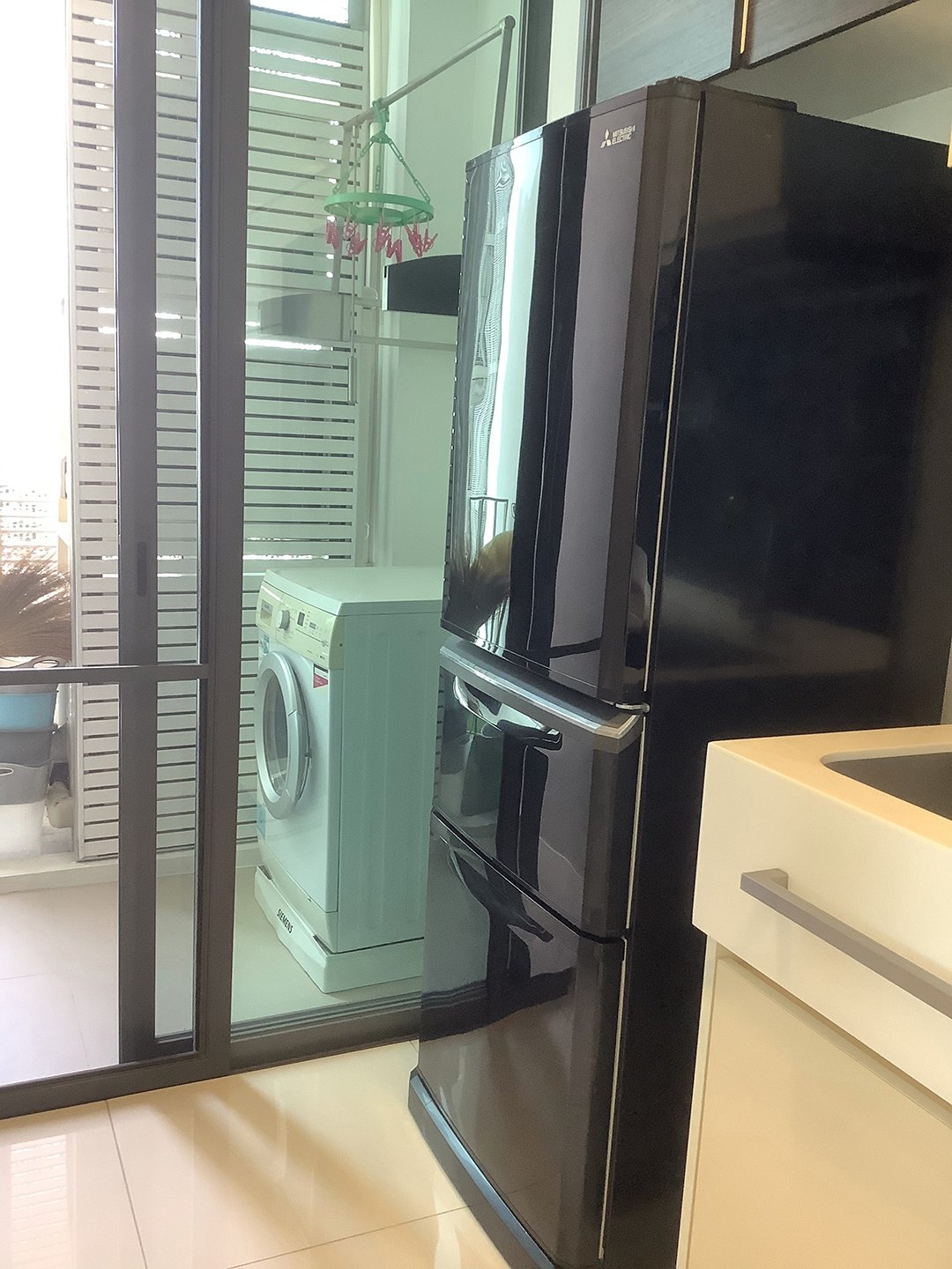 ** ขาย/เช่า! ** The Room Sukhumvit 62 ขายเพียง 12,840,000บาท รวมค่าใช้จ่ายทุกอย่าง เช่าเพียง 40,000บาท/เดือน 2 ห้องนอน 2 ห้องนอน 77ตรม. ใกล้ BTS ปุณณวิถี เฟอร์นิเจอร์ครบพร้อมเข้าอยู่ (ราคาต่อรองได้) PROP000357