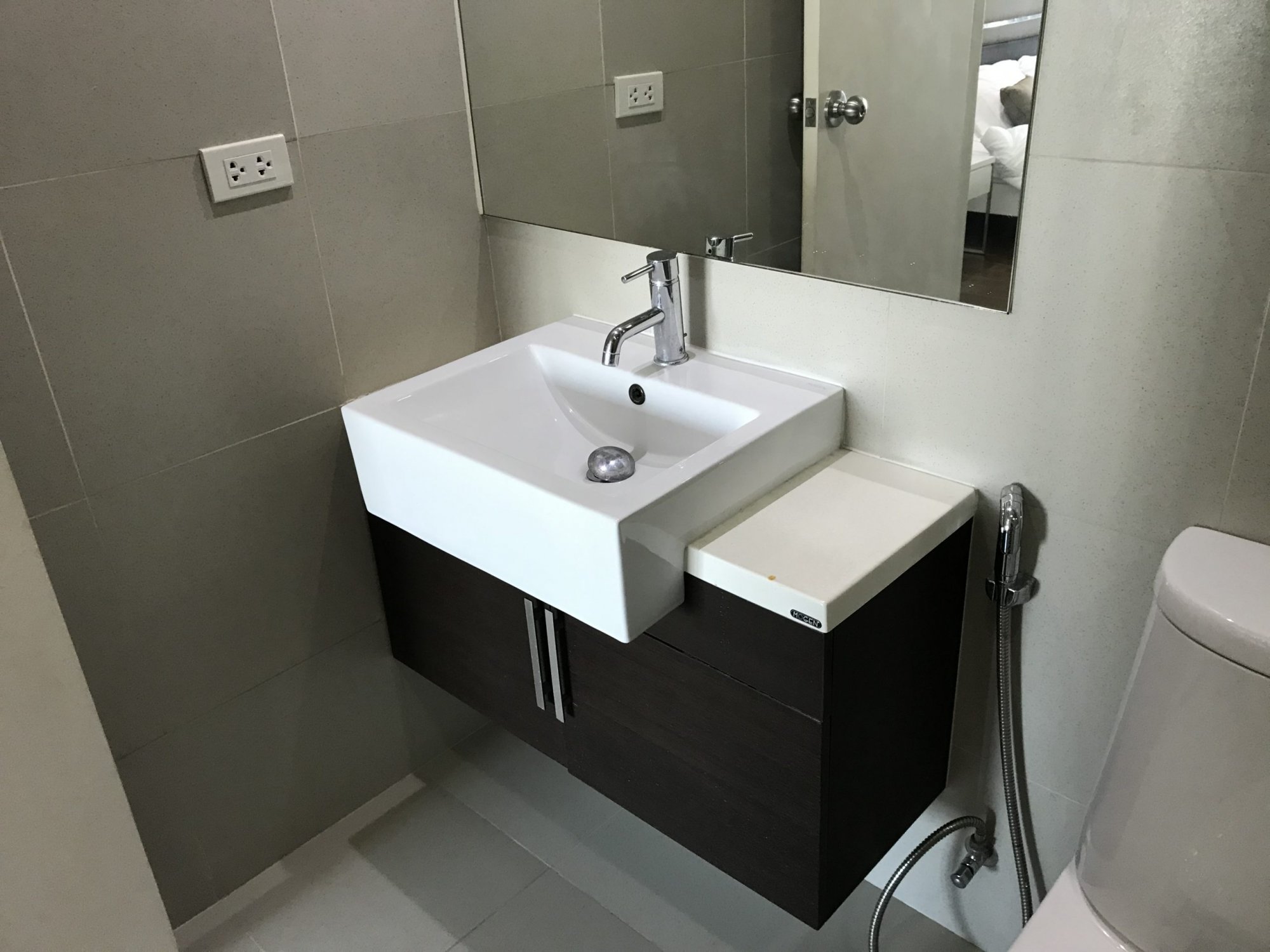 For rent at Noble Remix 2 Bedroom 2 Bathroom 65,000THB/Month Fully furnished (P-00672)