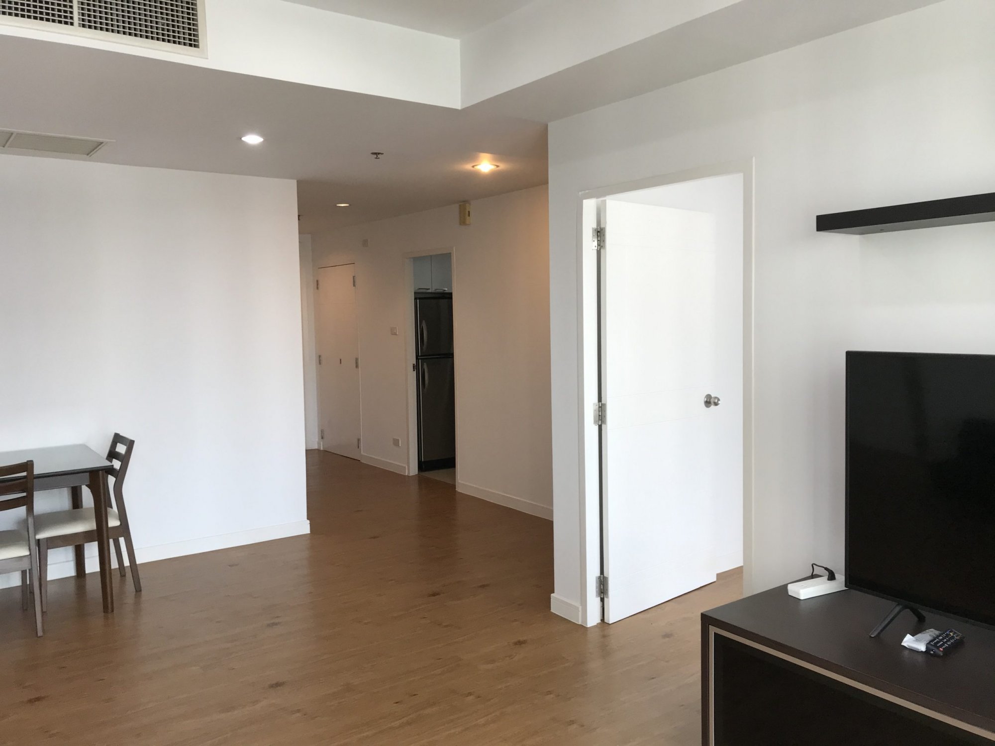 ให้เช่า! Baan Siri 24 2ห้องนอน 90 ตรม. ใกล้ BTS พร้อมพงษ์ เพียง 50,000 บาท/เดือนเฟอร์นิเจอร์ครบพร้อมเข้าอยู่ (PROP000038)