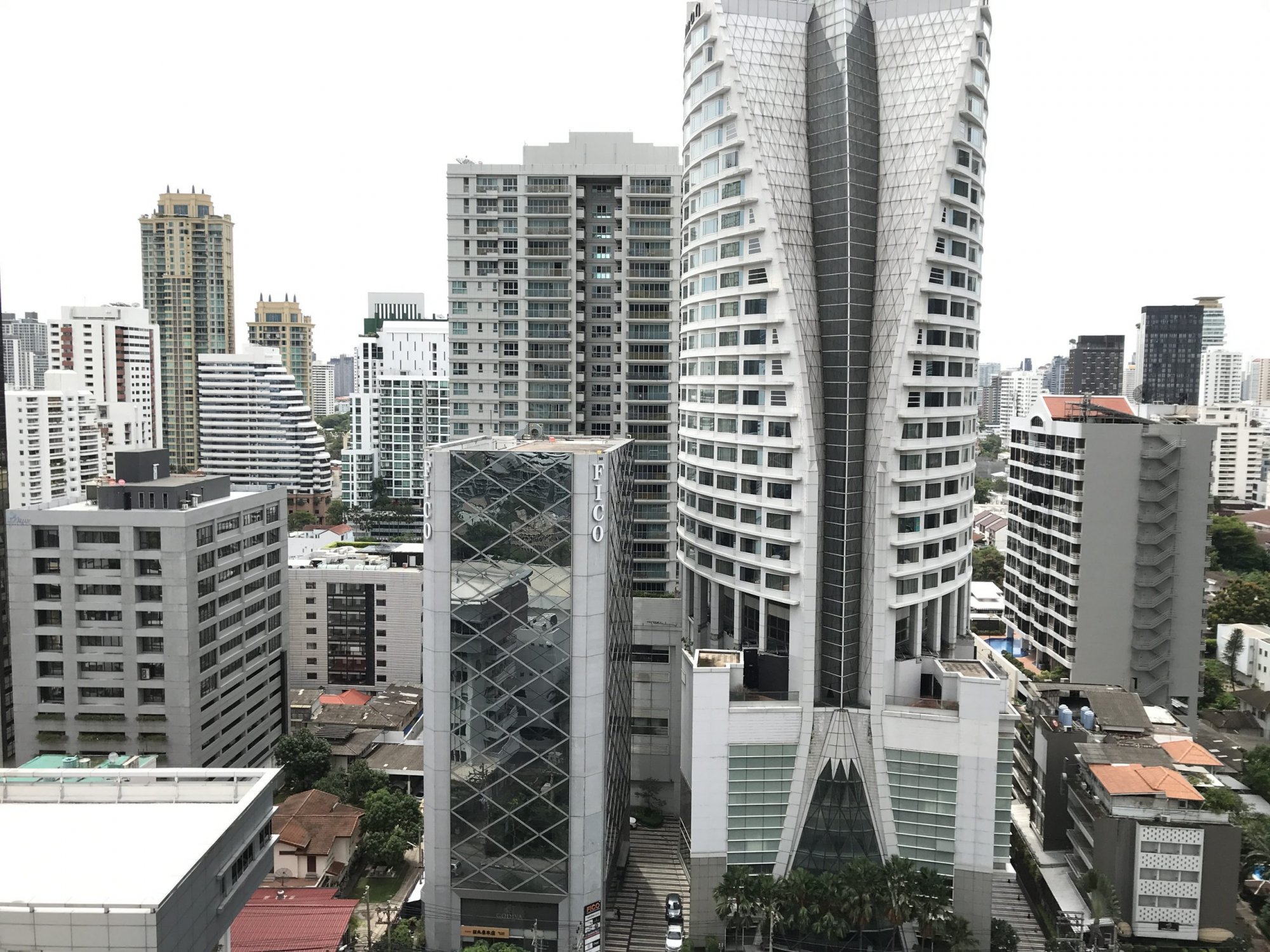 ปล่อยเช่า! ASHTON ASOKE ในราคาเพียง 36,000บาท/เดือน 1 ห้องนอน 1 ห้องน้ำ 35ตรม. ติดรถไฟฟ้า MRT สุขุมวิท และใกล้ BTS อโศก เฟอร์นิเจอร์ครบพร้อมเข้าอยู่ PROP000380