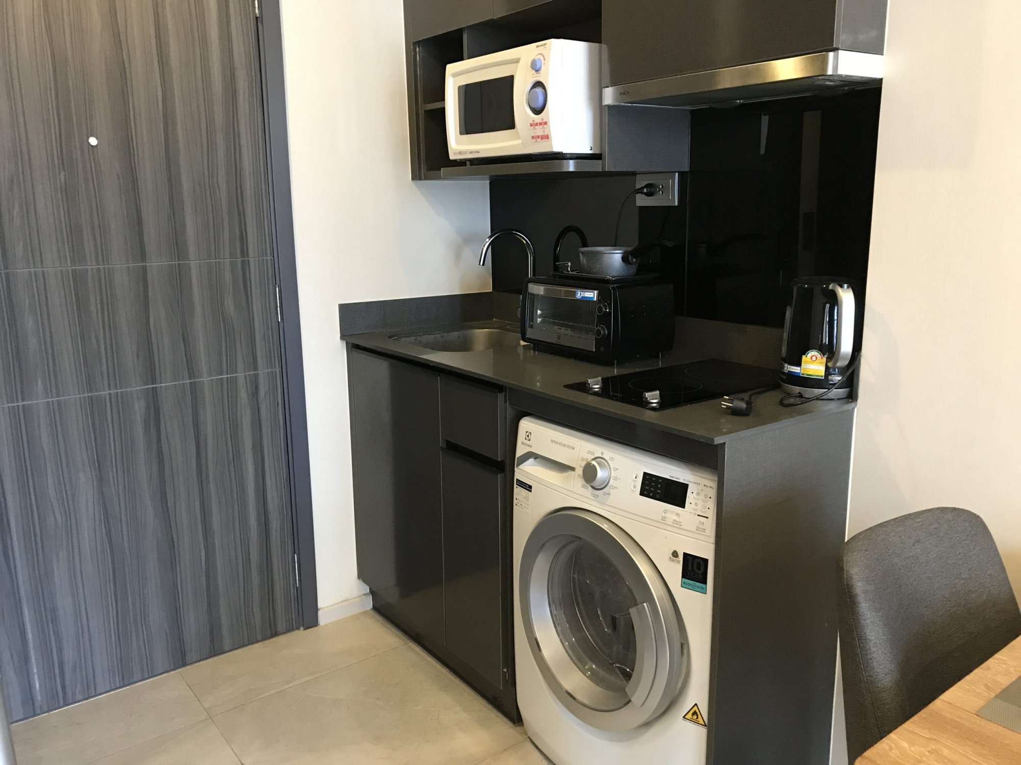 For rent at ASHTON ASOKE 1 Bedroom 1 Bathroom 36,000THB/month Fully furnished PROP000381