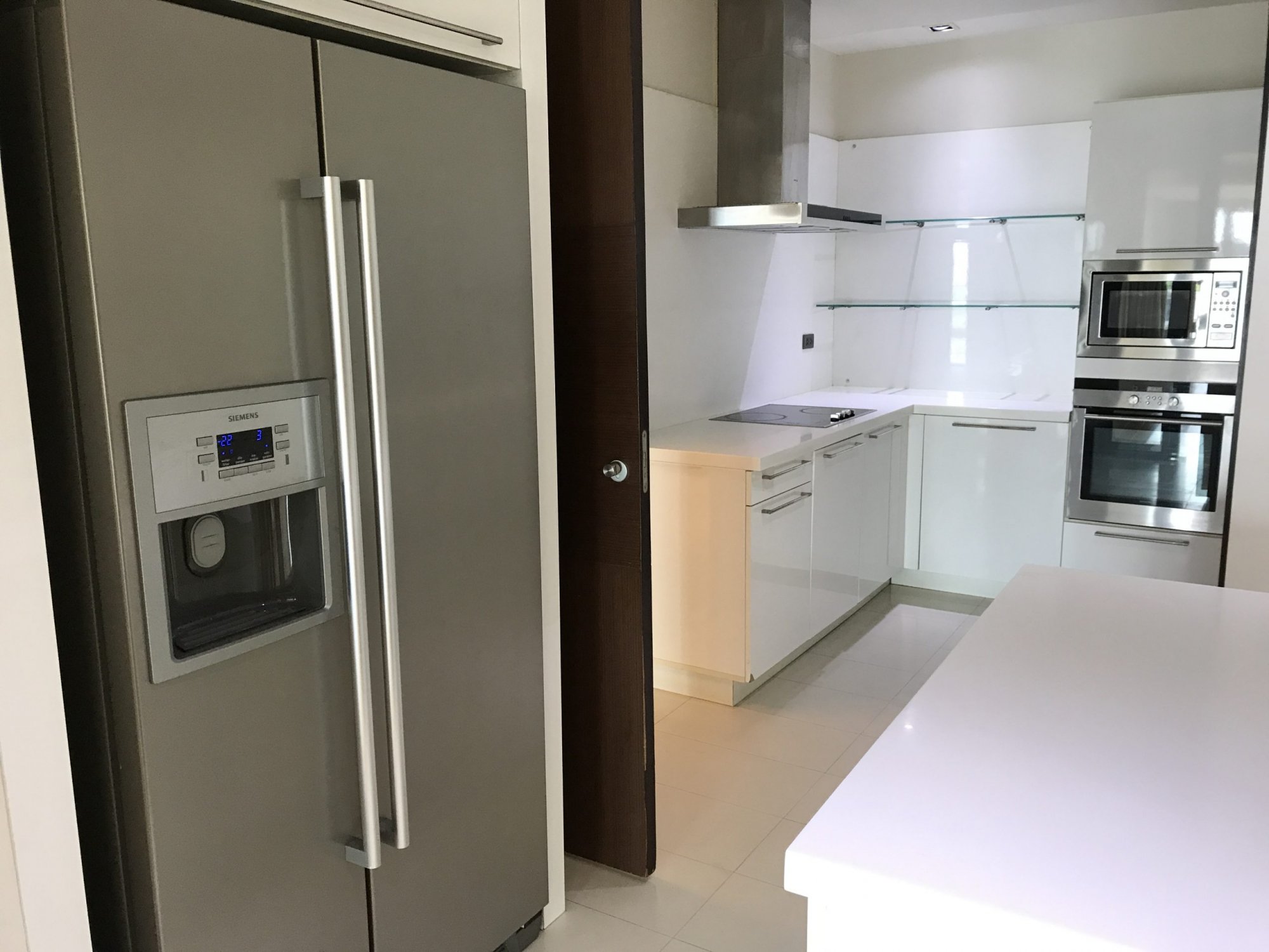 ให้เช่าเบลกราเวีย เรสสิเดนซ์ วิวสวย 4ห้องนอน 298ตรม ลิฟท์ส่วนตัว